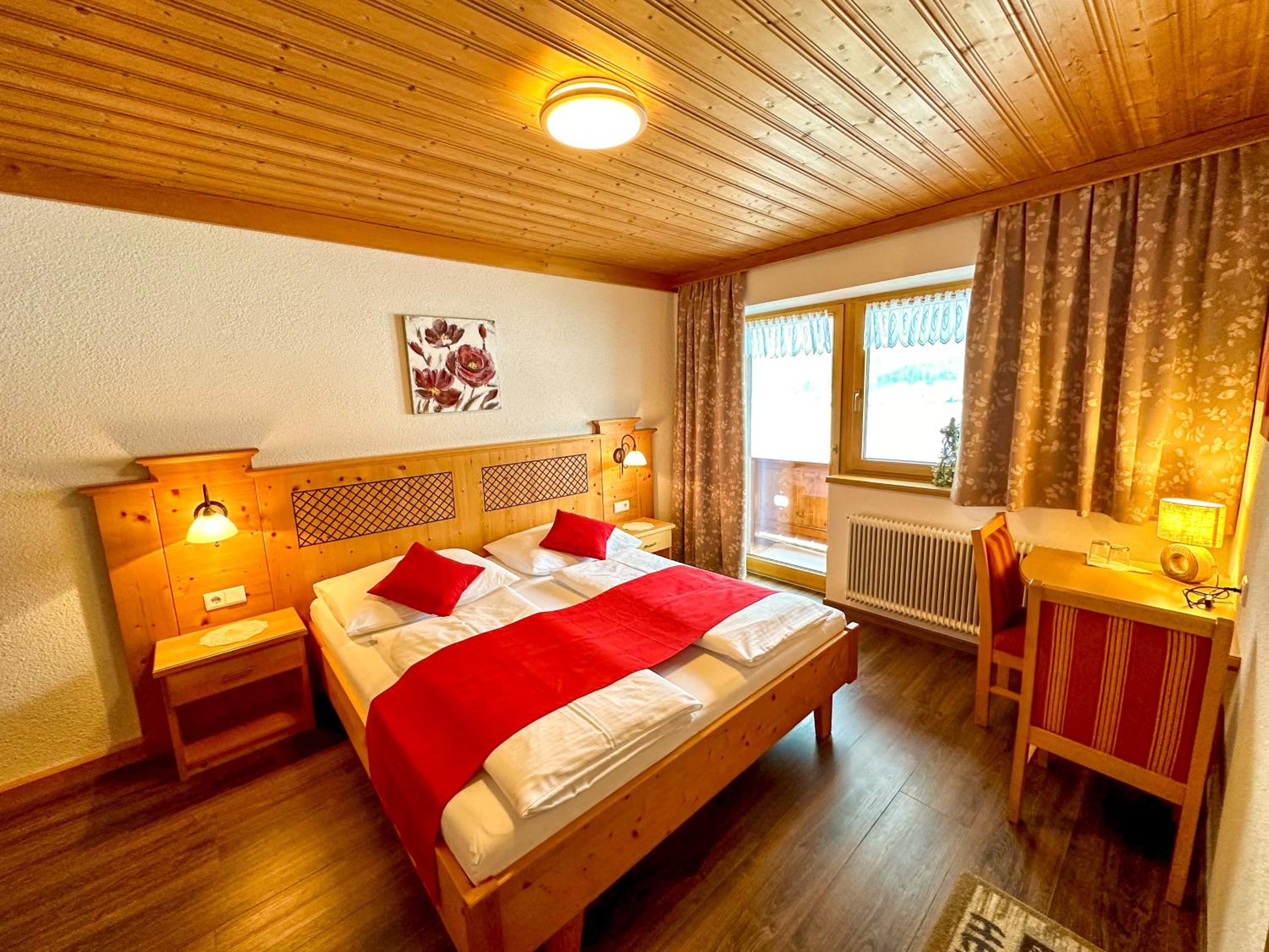 Standard Double Room photo 1
