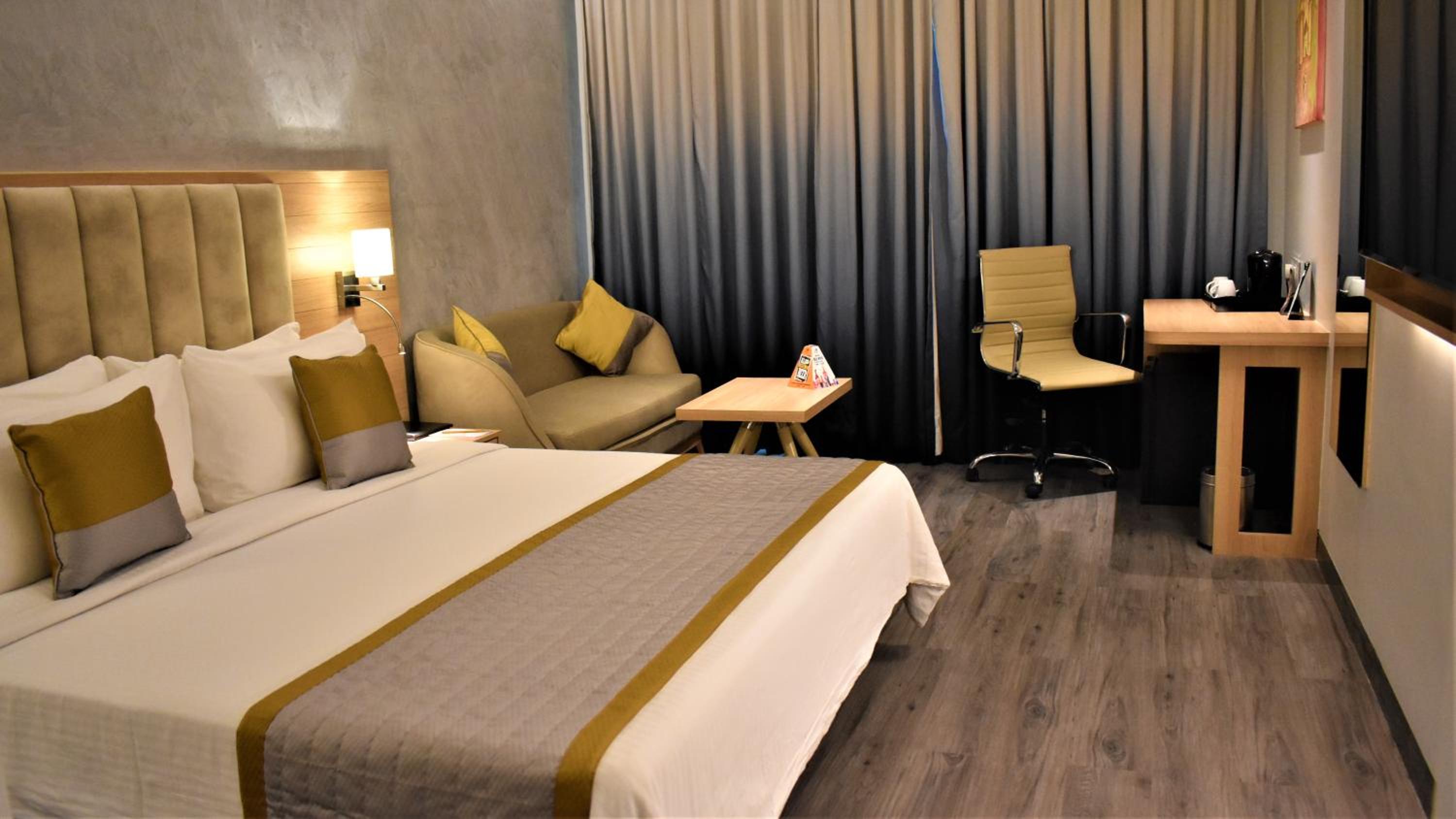 Grand Room - Photo 4