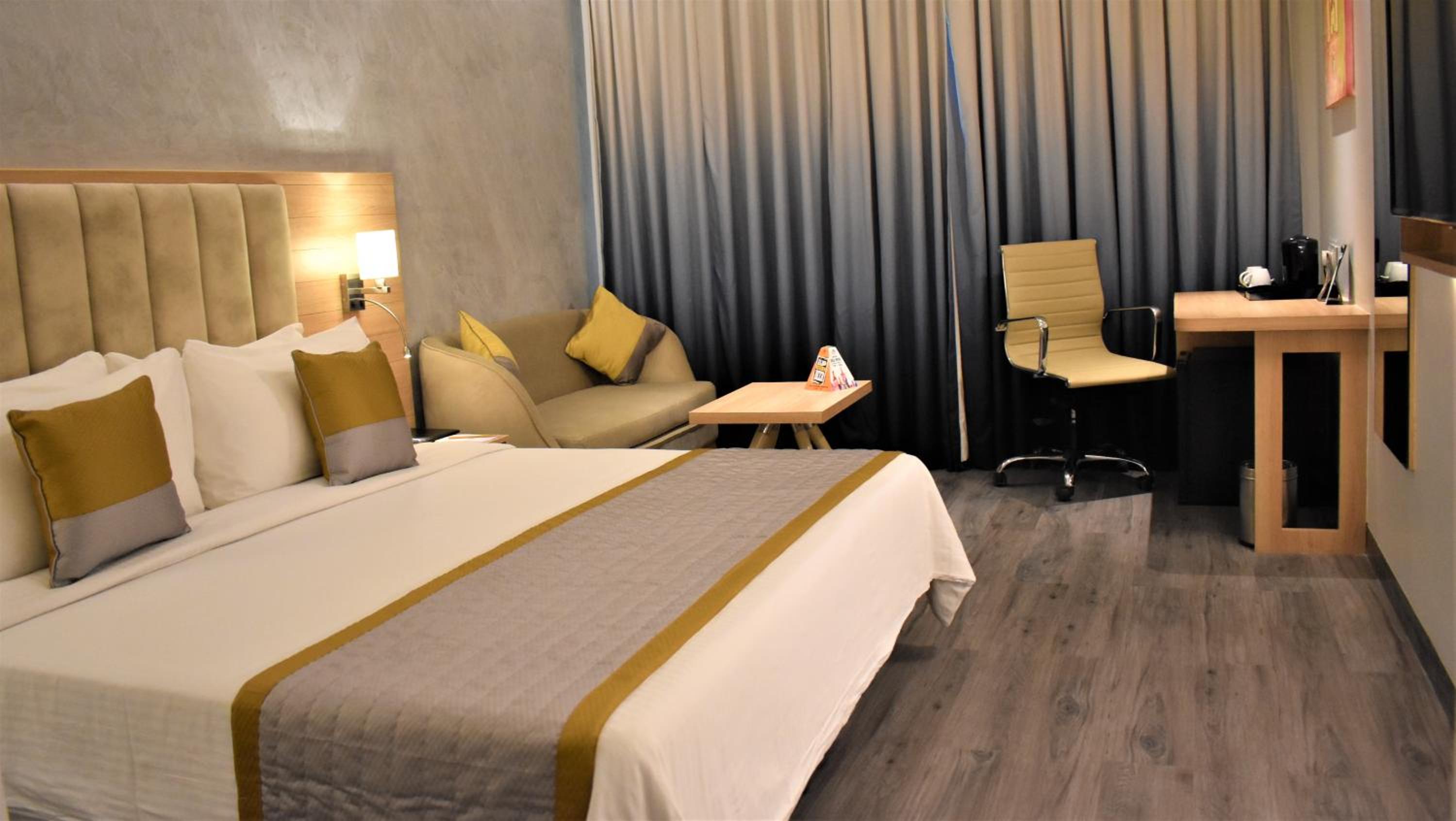 Grand Room - Photo 12