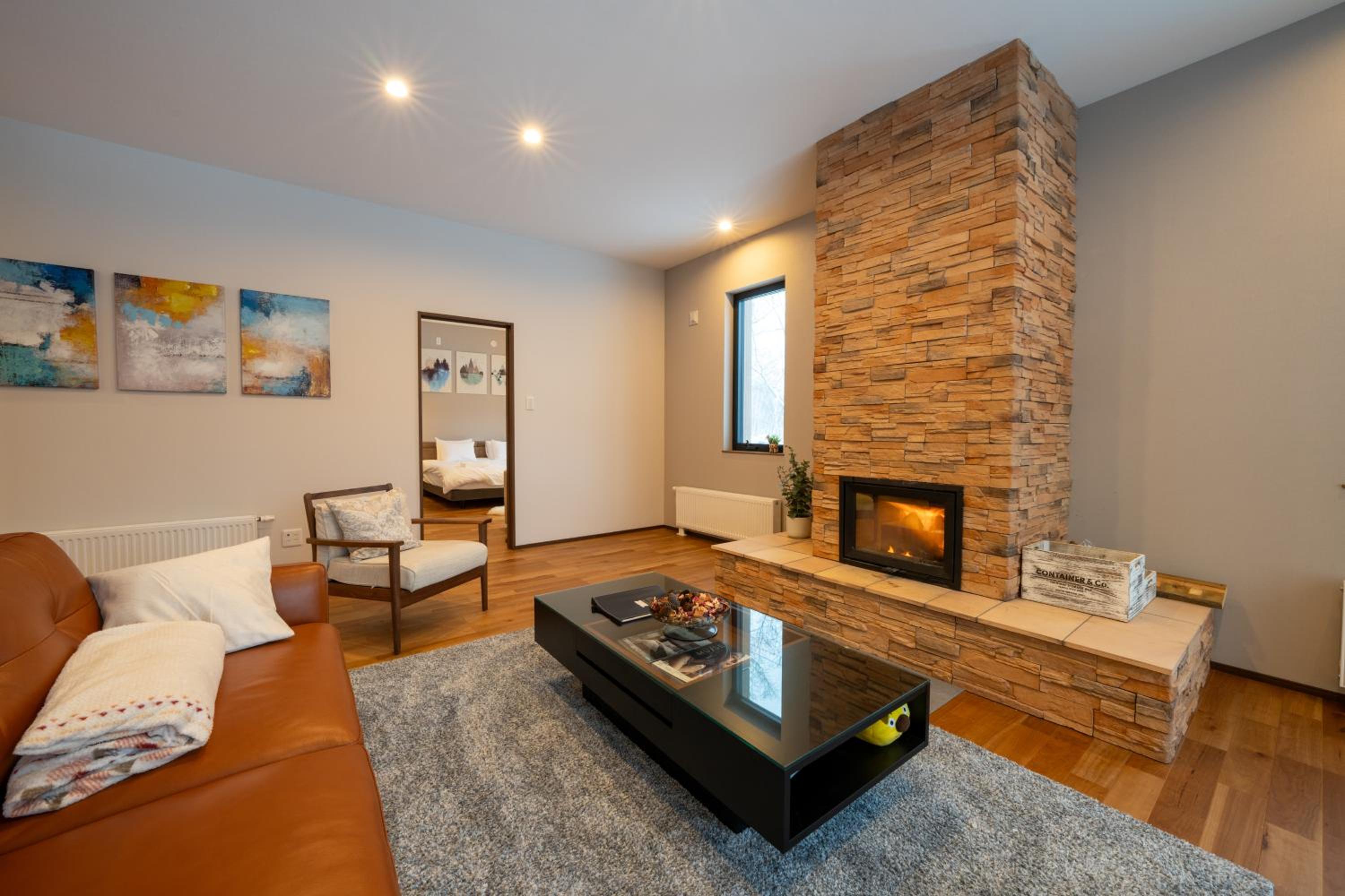 Villa photo 3