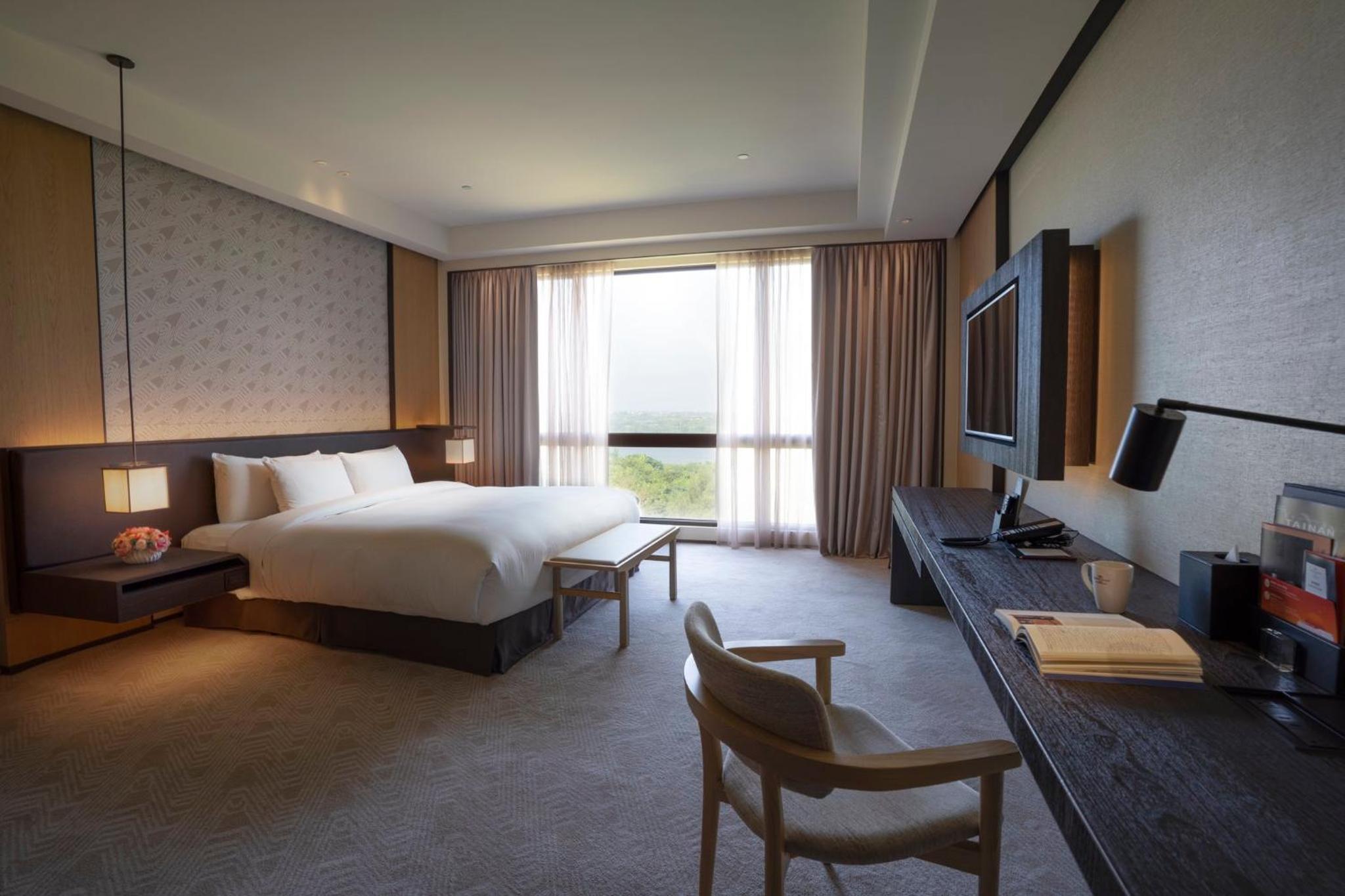 Standard King Room - Accessible