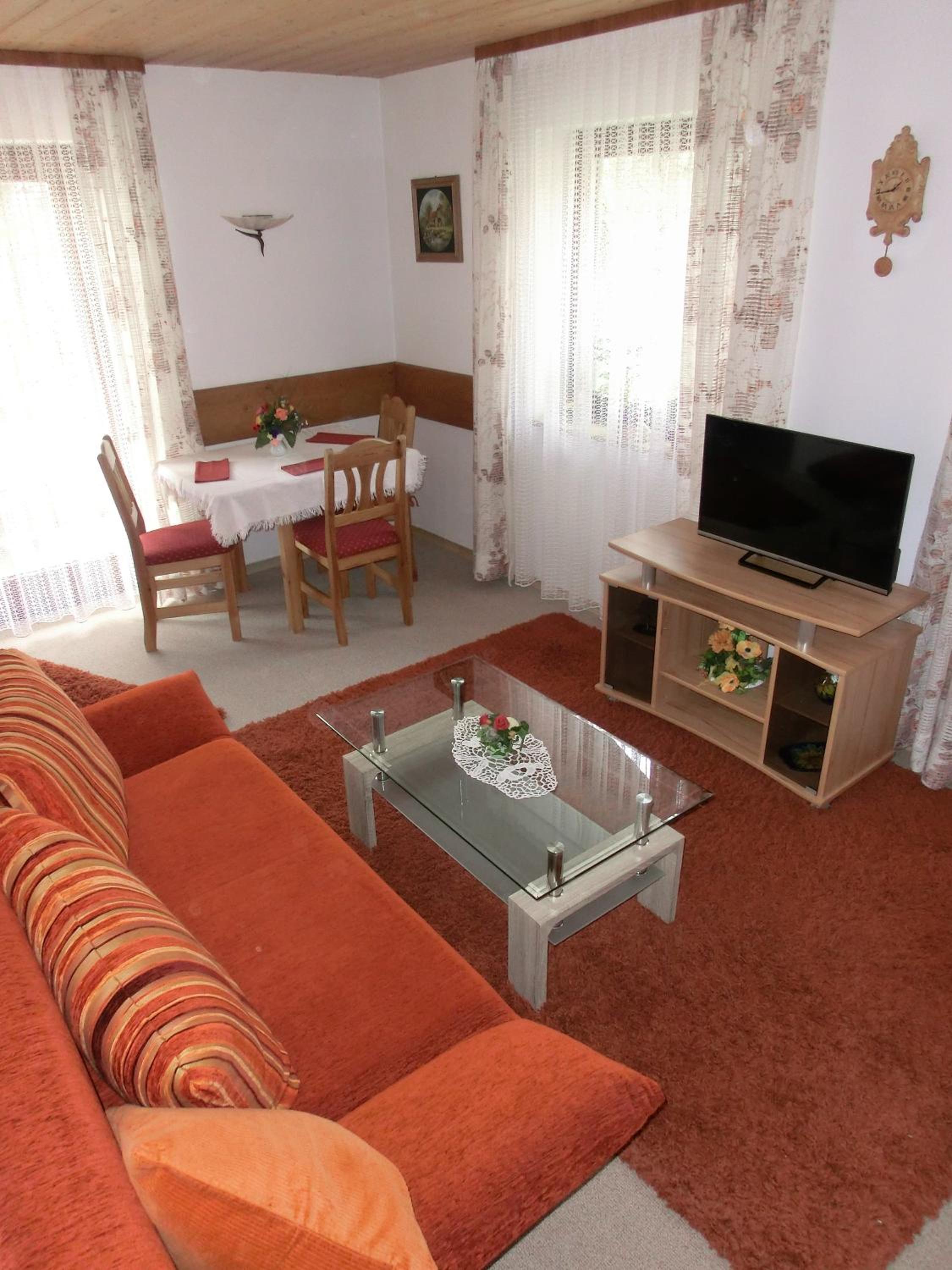 One-Bedroom Apartment photo 3