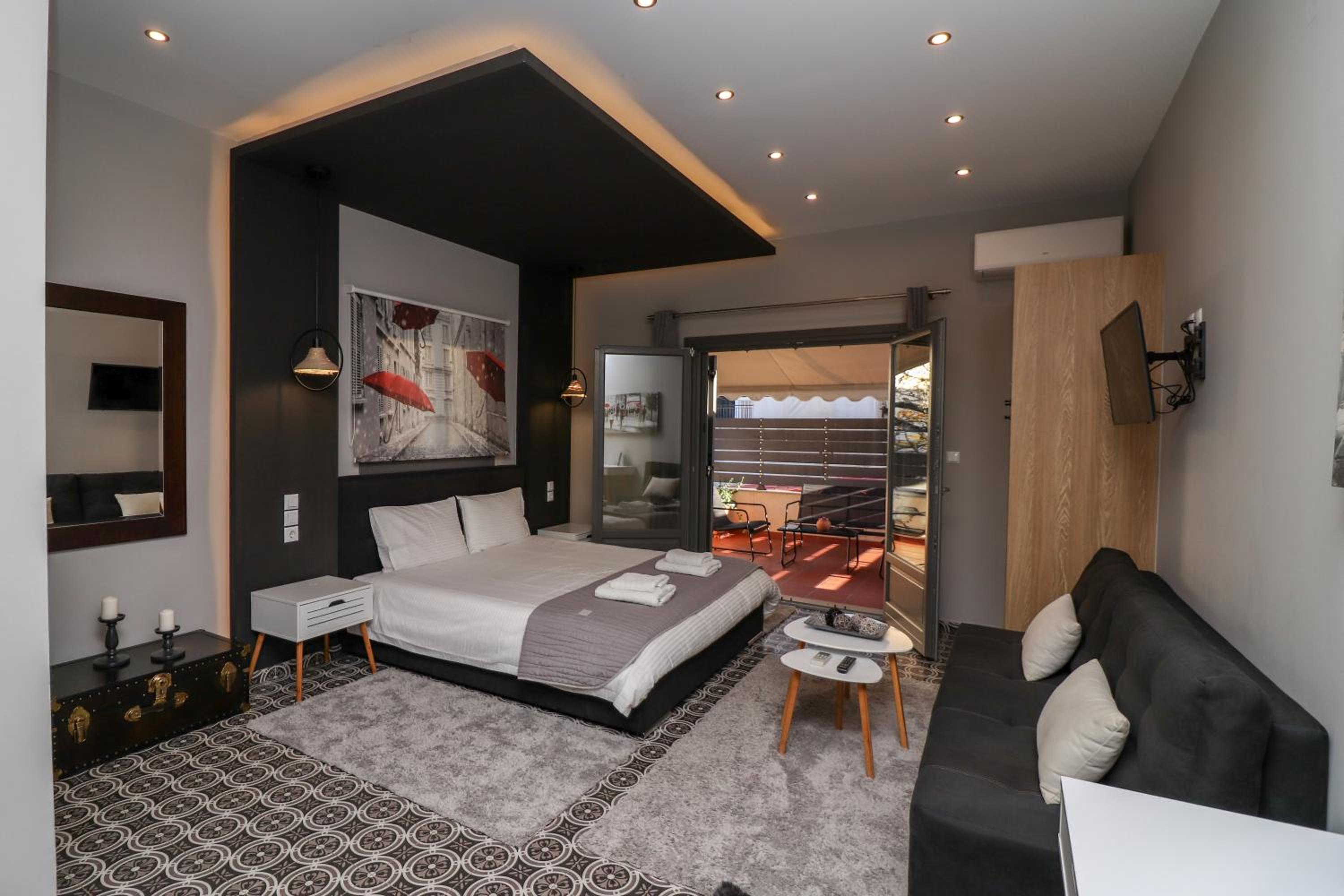 One-Bedroom Apartment