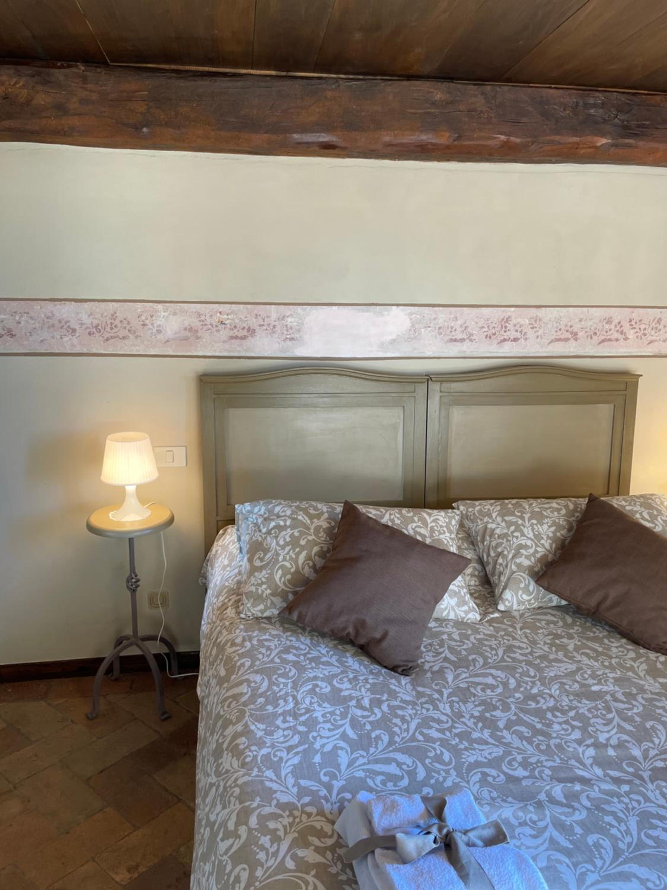 Two-Bedroom Apartment - Photo 3
