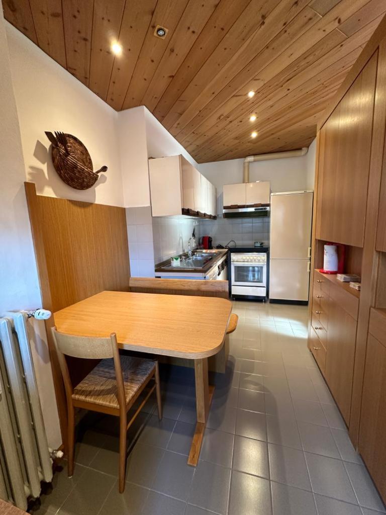 Three-Bedroom Apartment photo 3