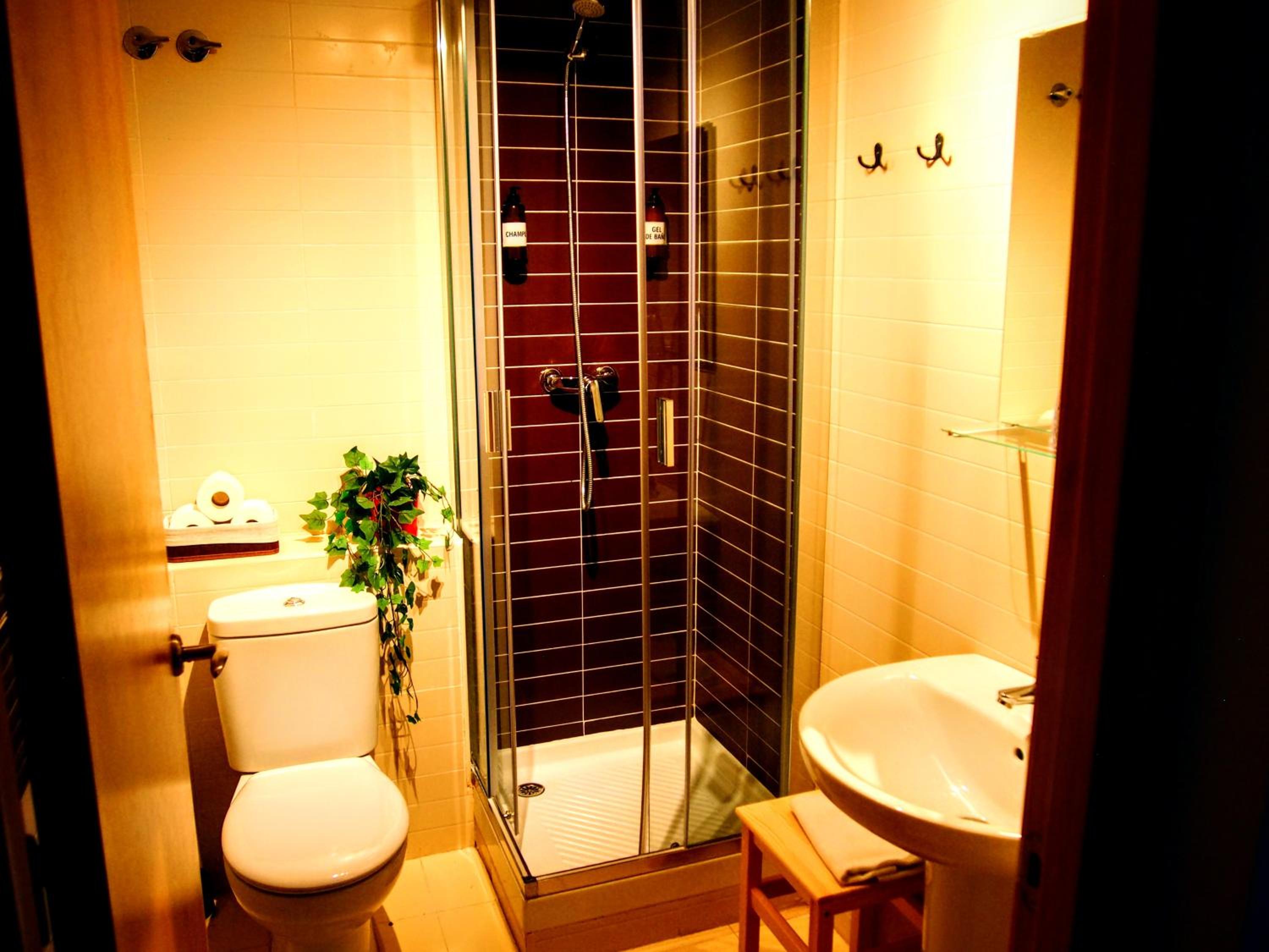 Four-Bedroom House photo 2