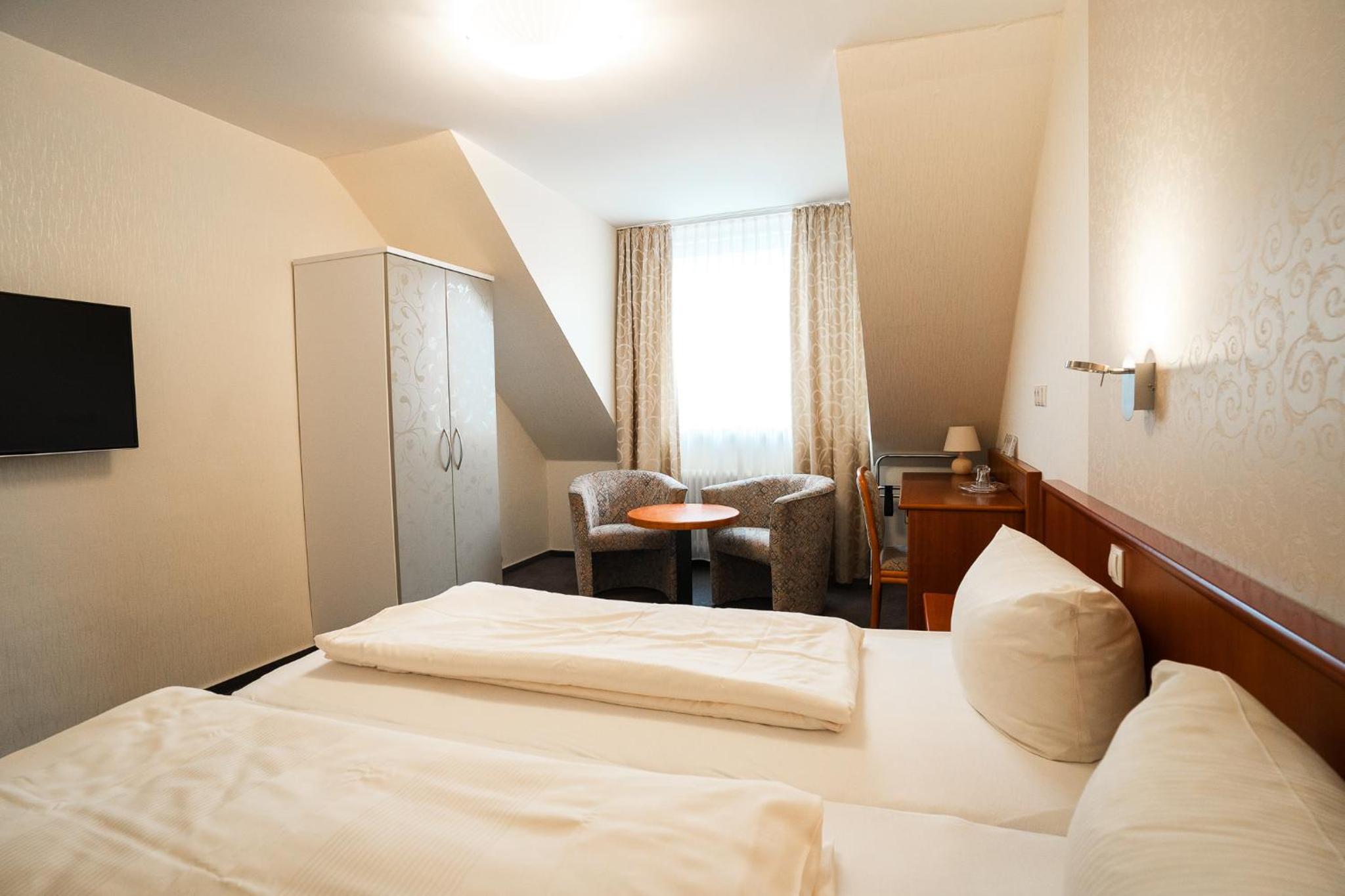 Standard Double Room - Photo 1