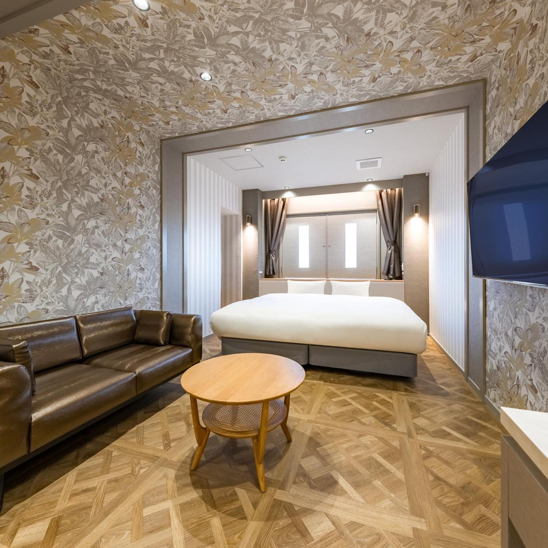 Double Room - Photo 1