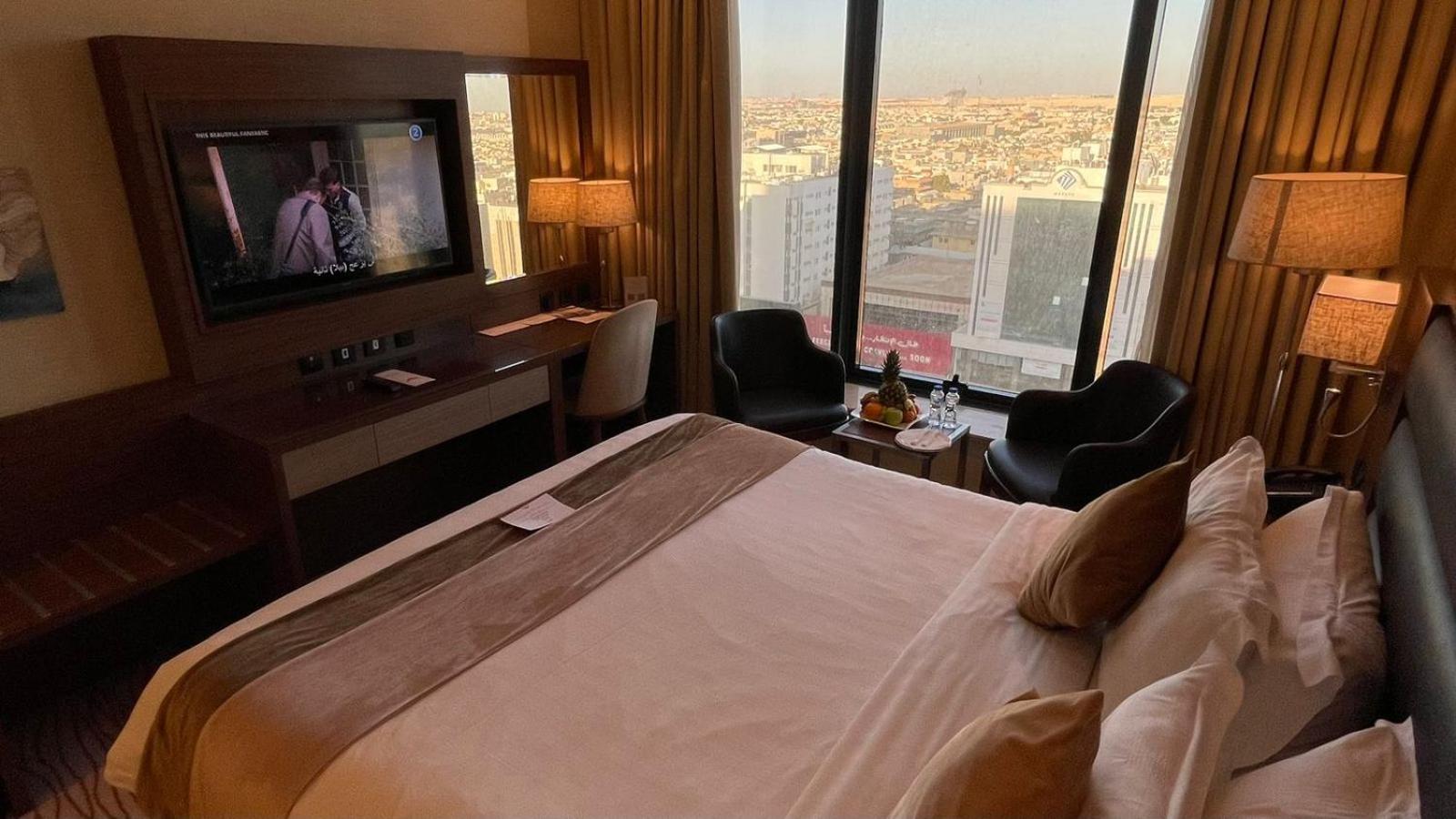 Standard King Room