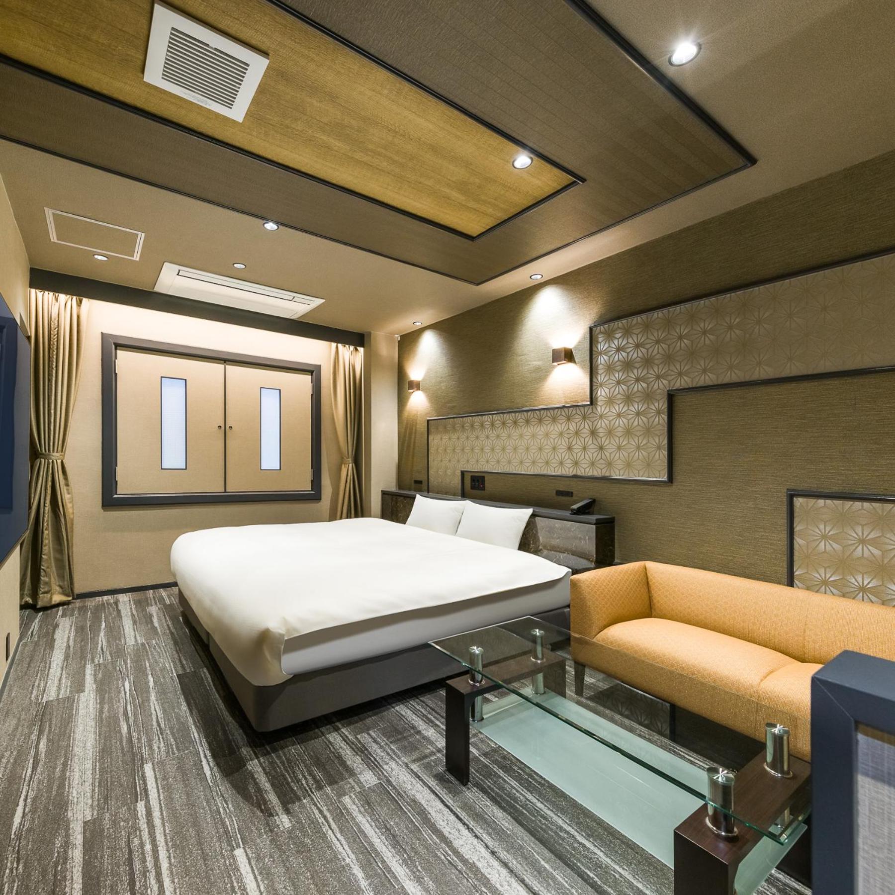 Double Room - Photo 10