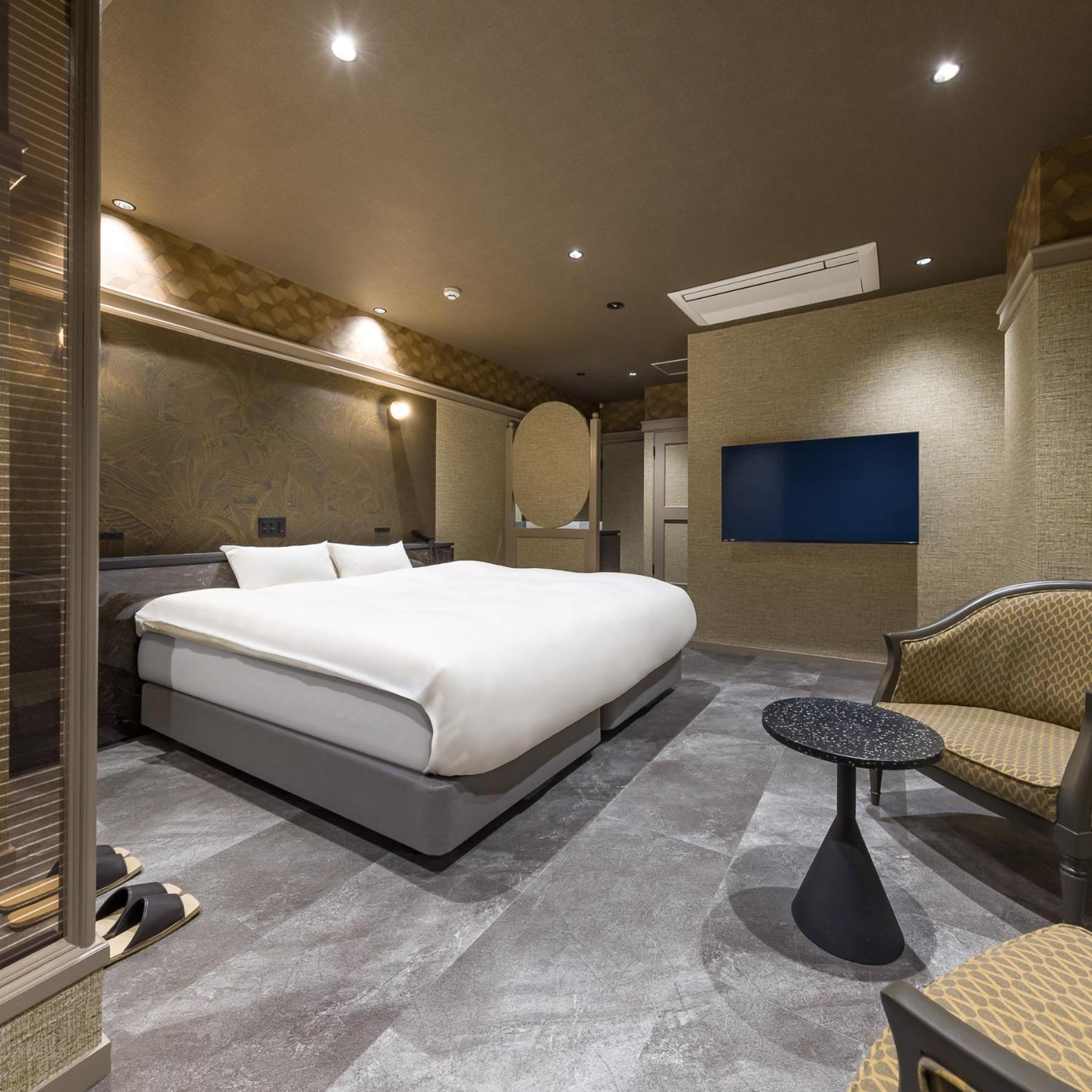 Double Room - Photo 4