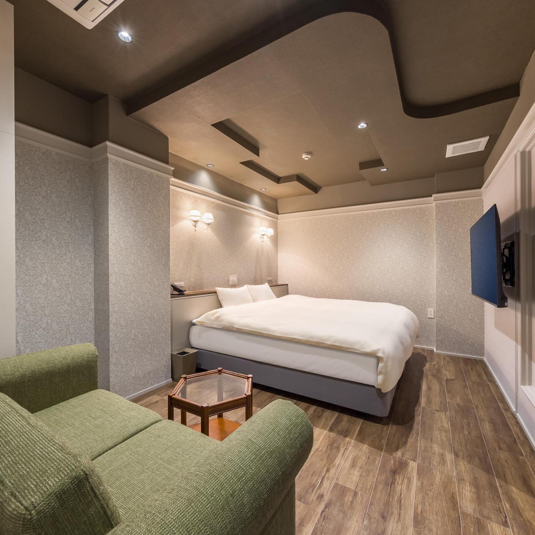 Double Room - Photo 2