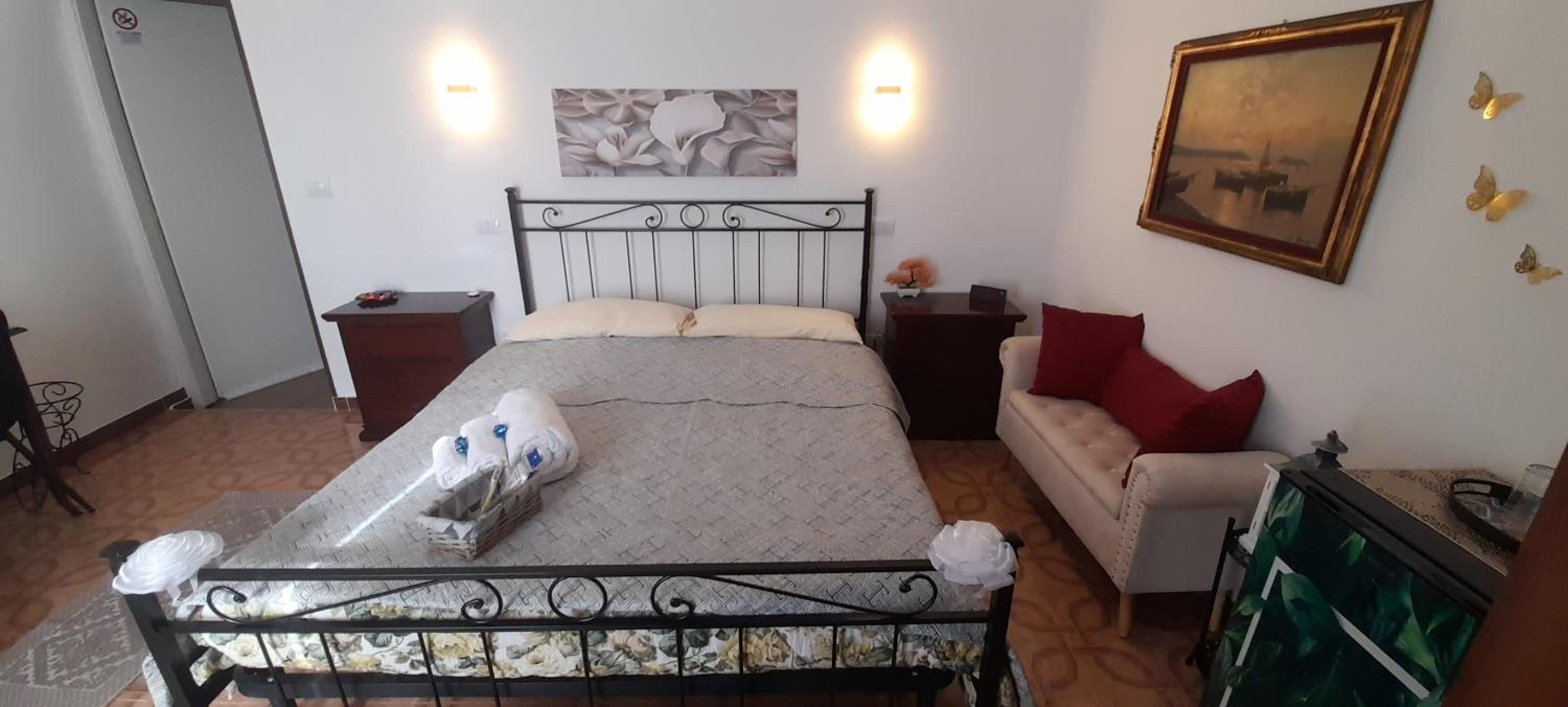 Triple Room with Balcony - Photo 15