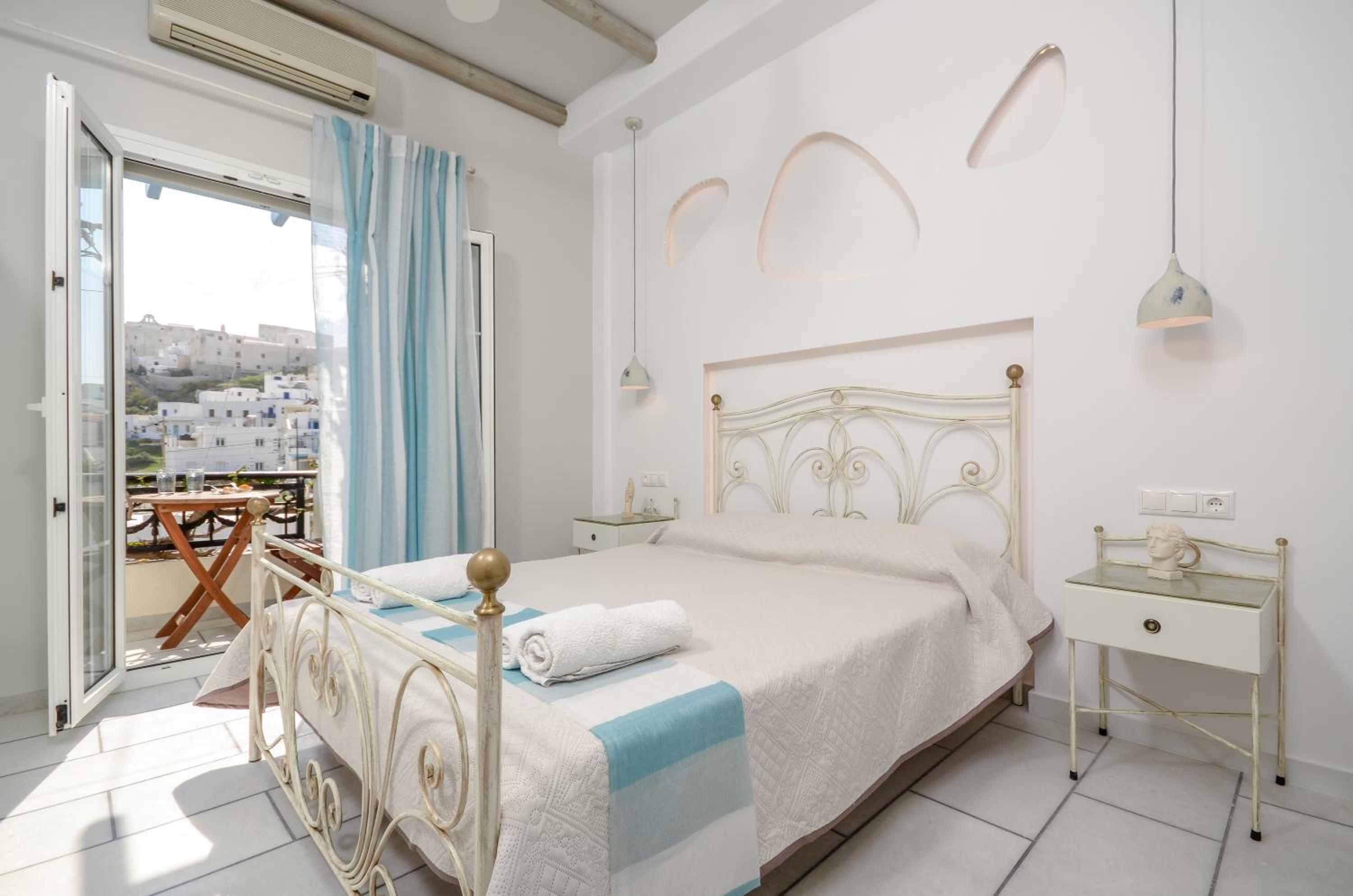 Double or Twin Room with City View