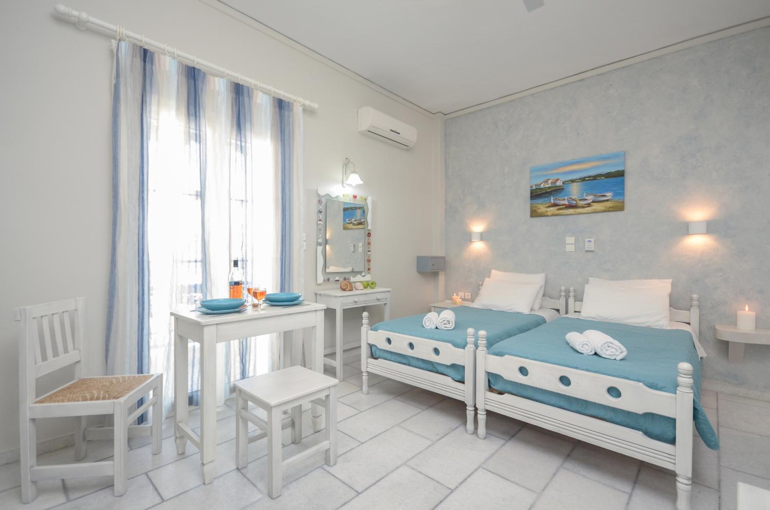 Studio with Balcony