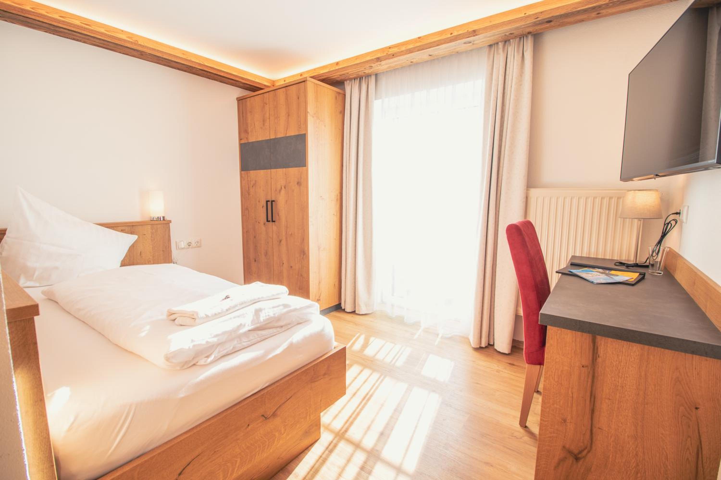 Single Room with Balcony photo 1