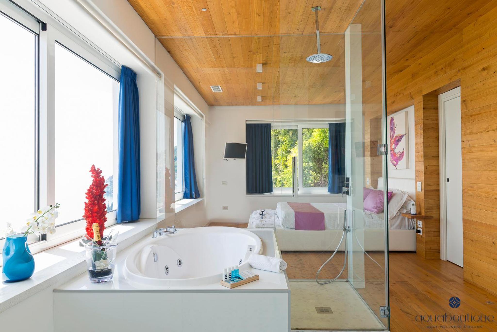 Suite with Sea View photo 3