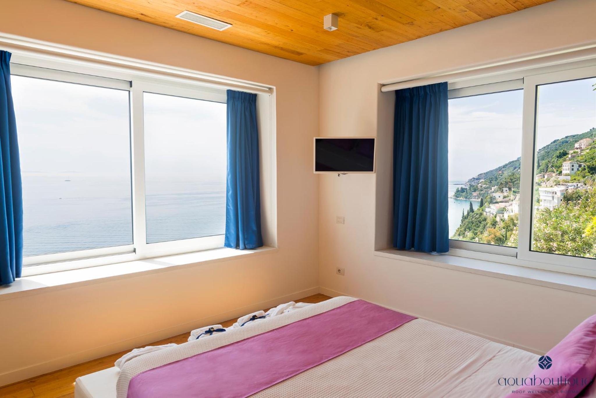 Suite with Sea View photo 2