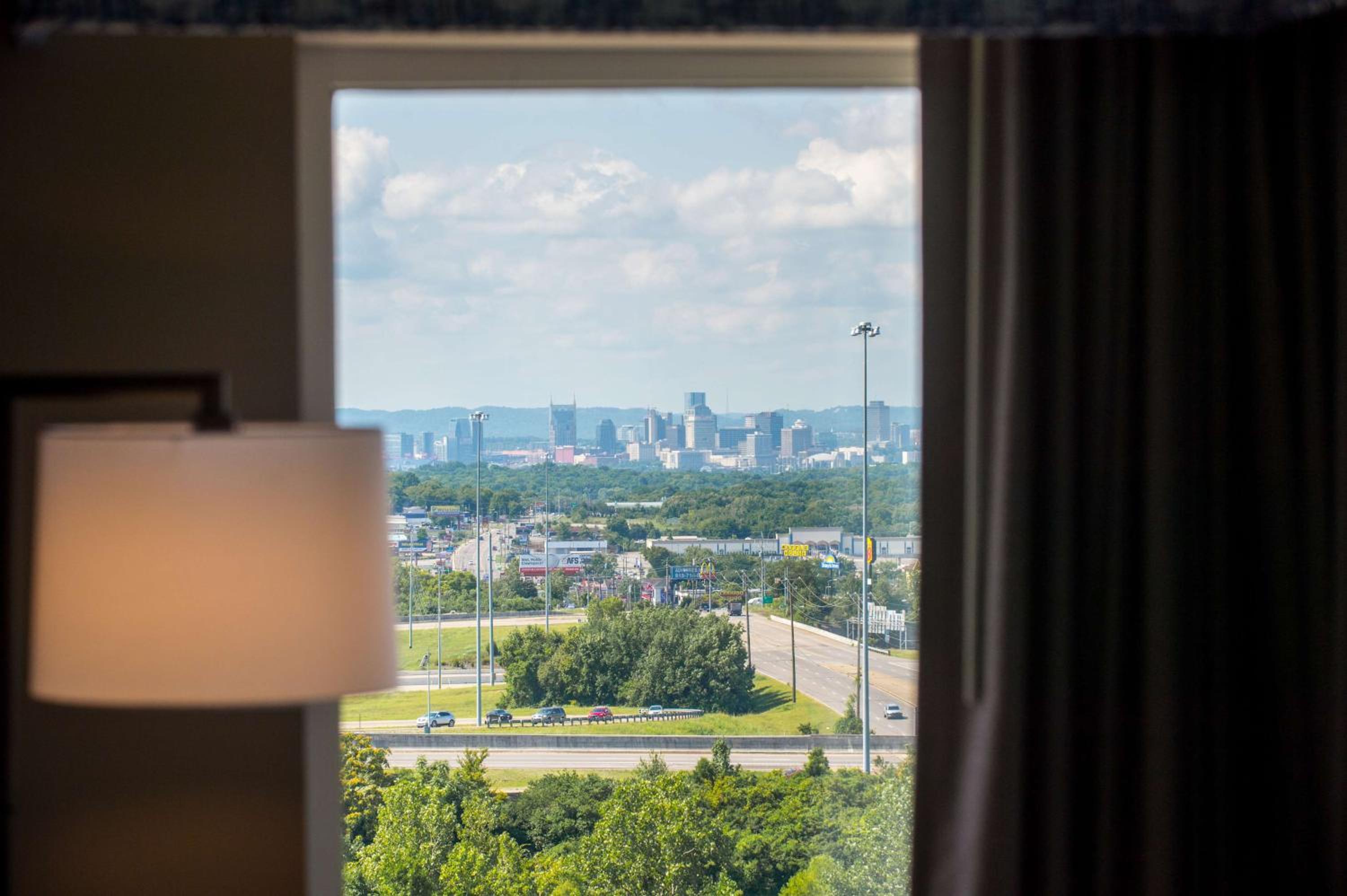 King Studio Suite with City View - Non-Smoking - Photo 5