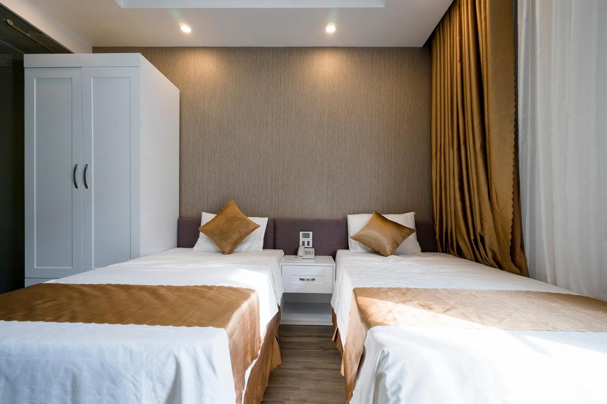 Deluxe Double or Twin Room photo 3