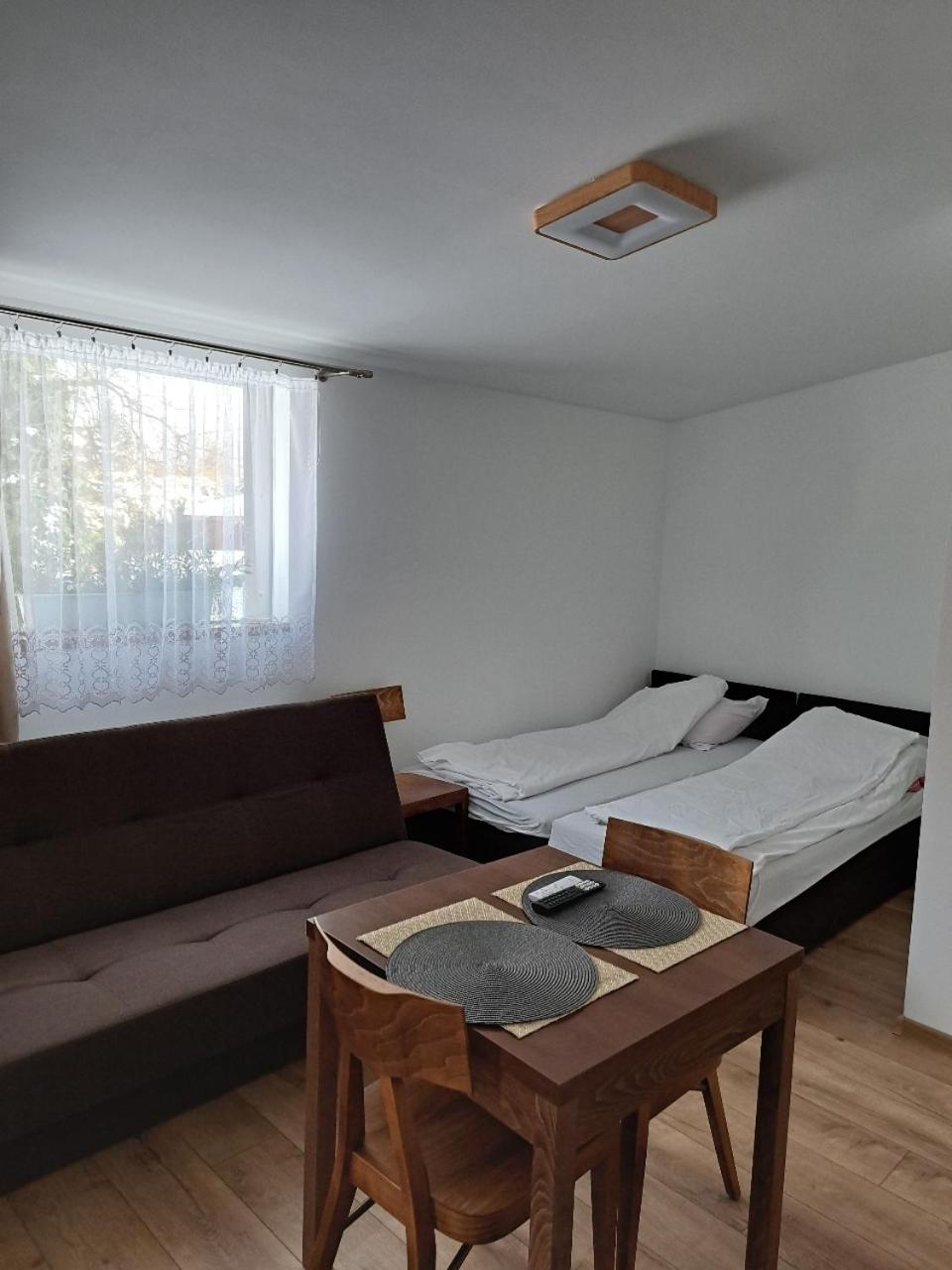 Triple Room - Photo 2