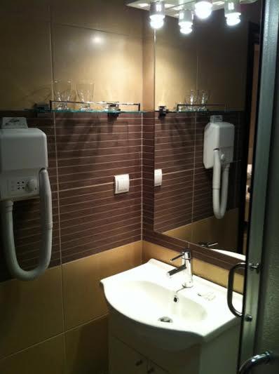 Comfort Triple Room - Photo 3