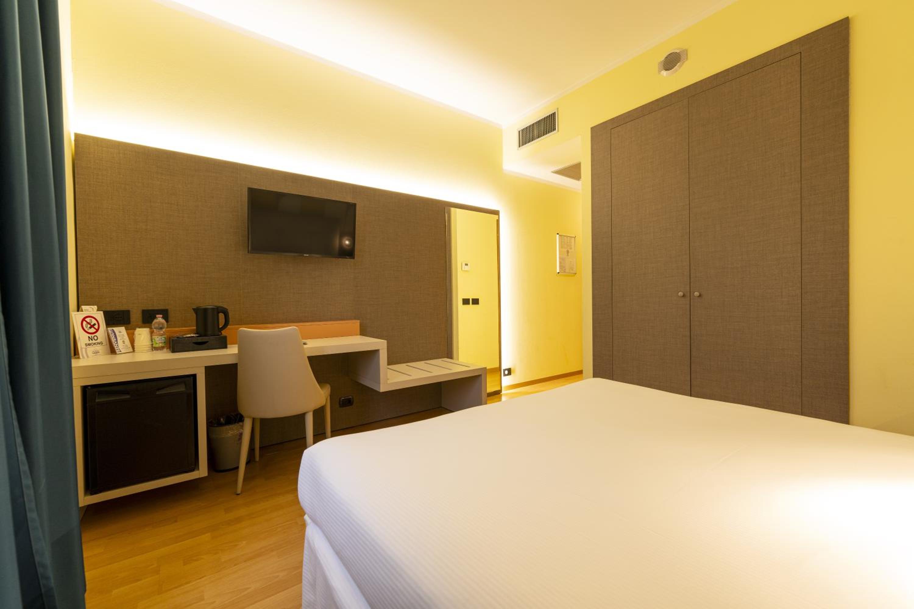 Business Double Room