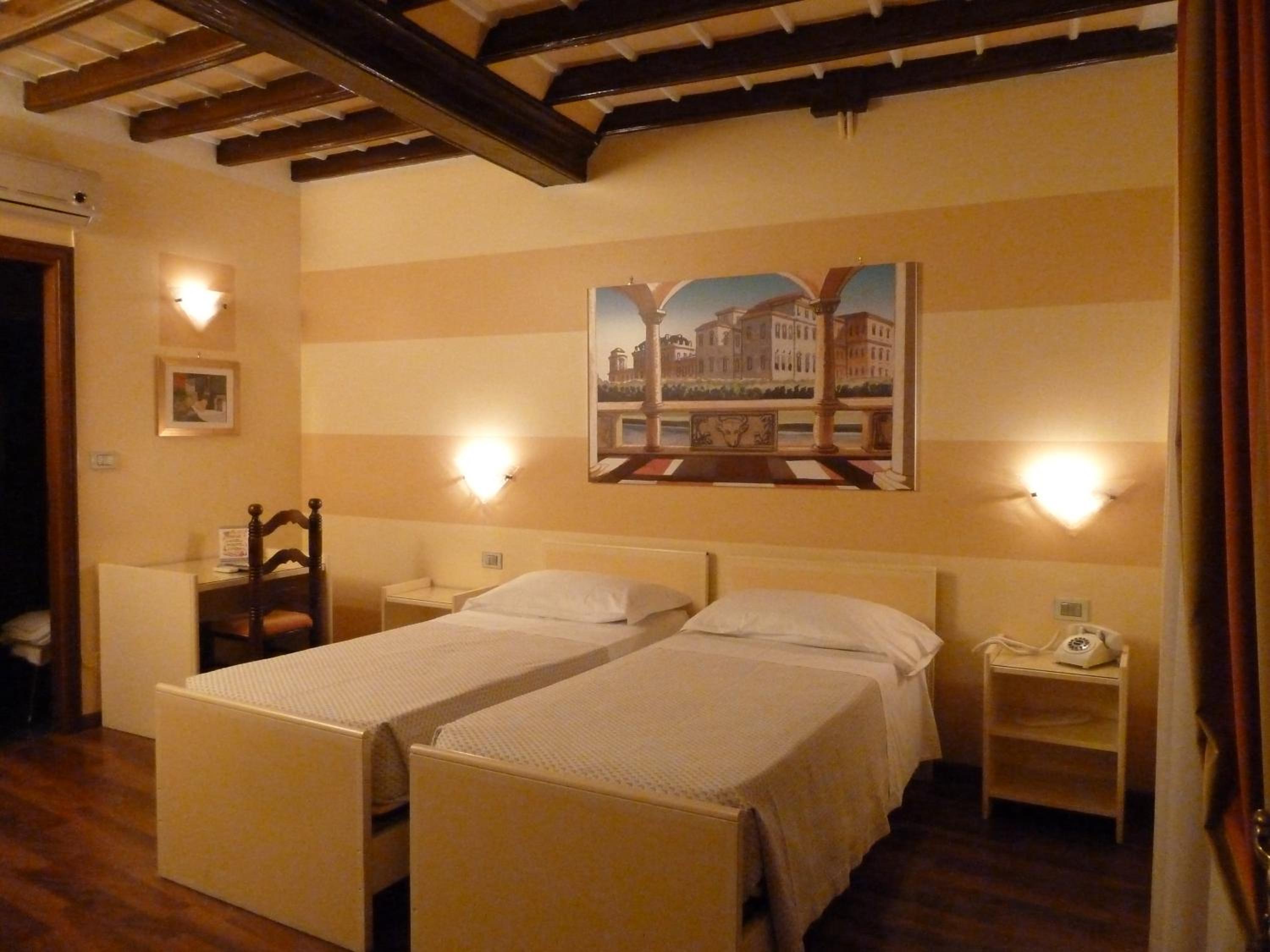Comfort Double Room - Photo 2