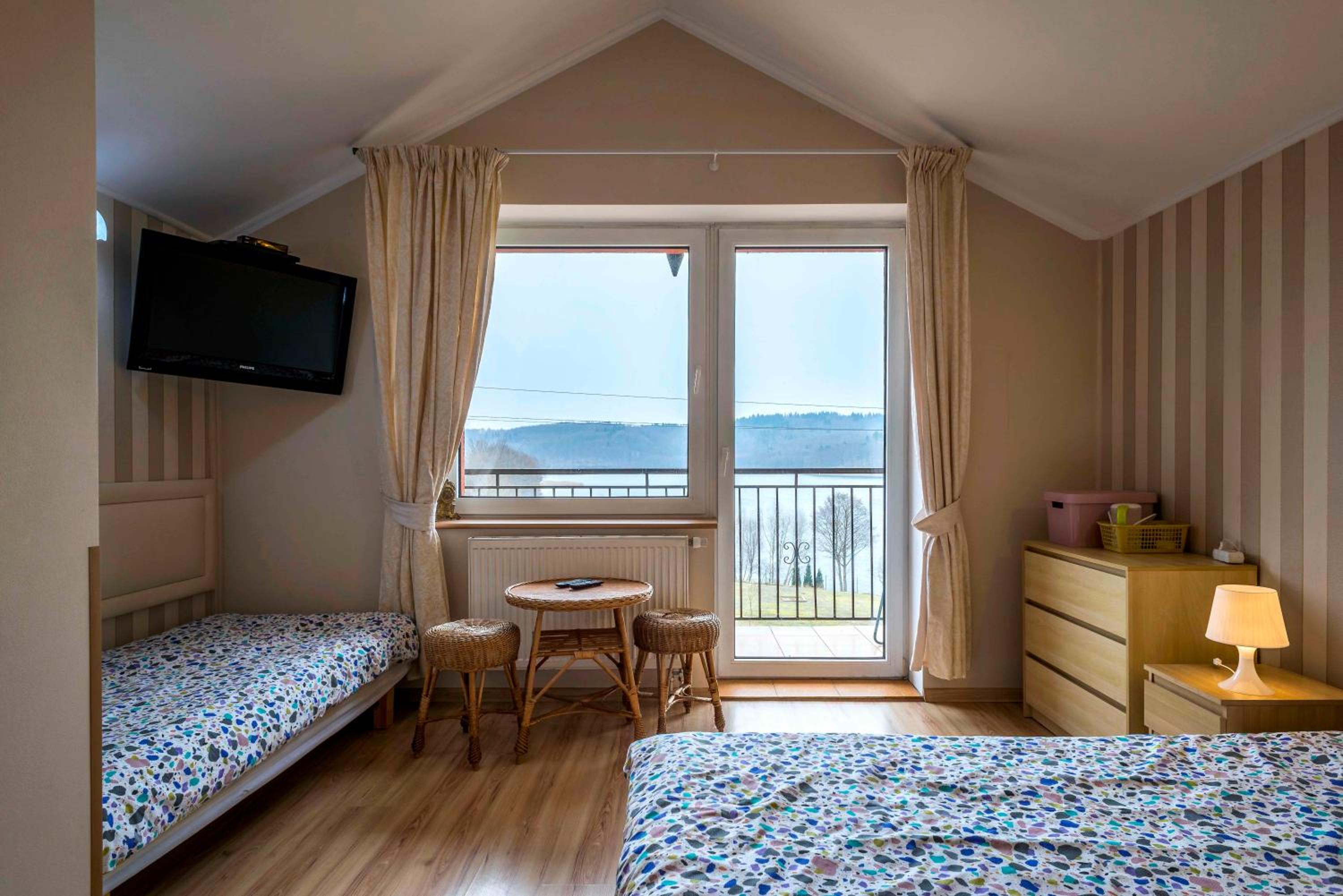 Triple Room with Lake View photo 1