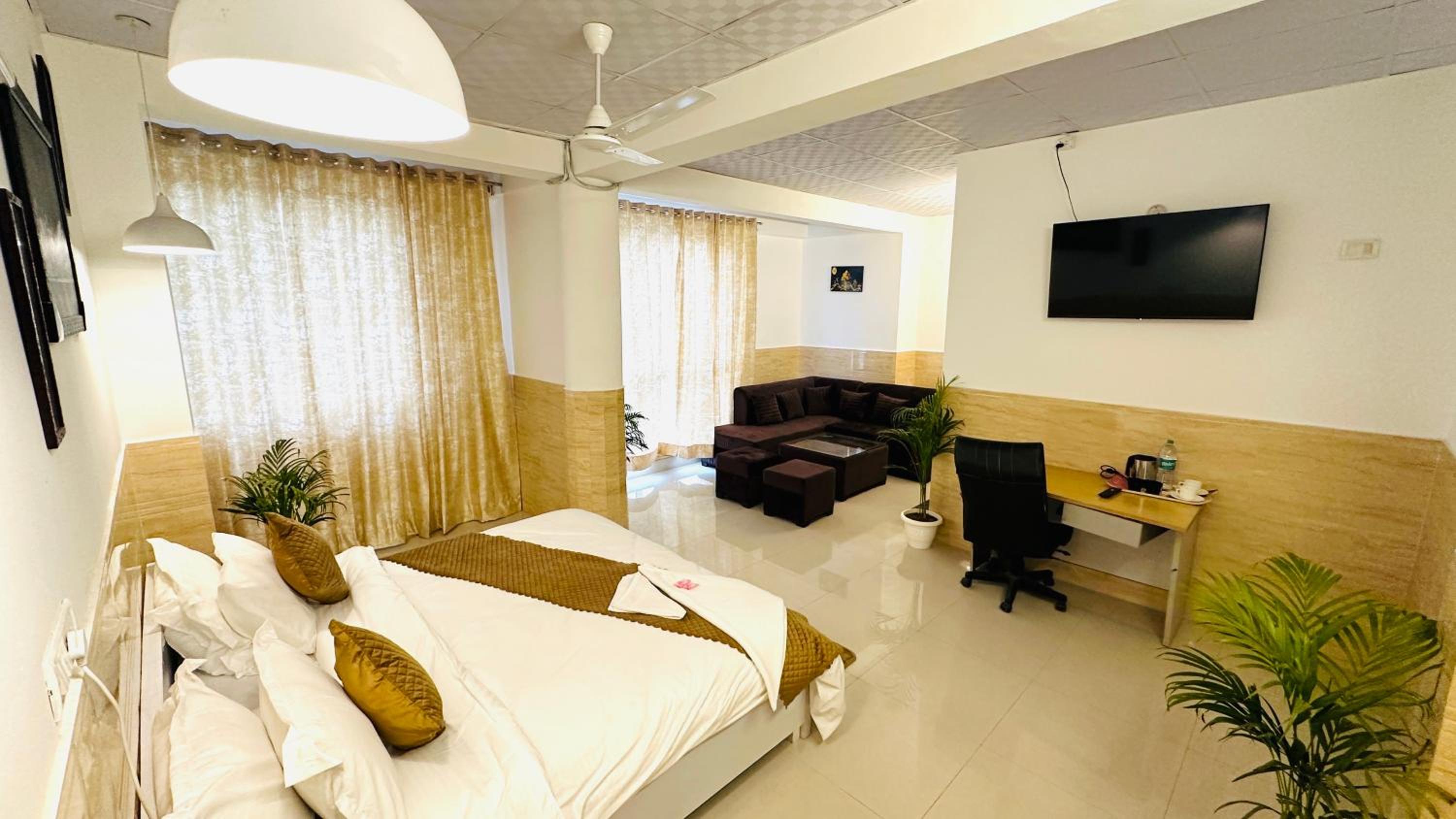 Suite With Balcony