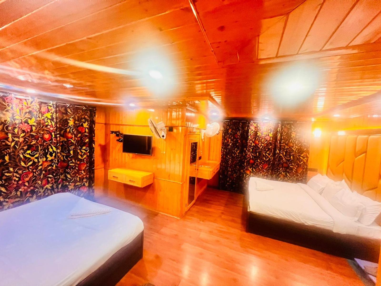 Family Room - Photo 9