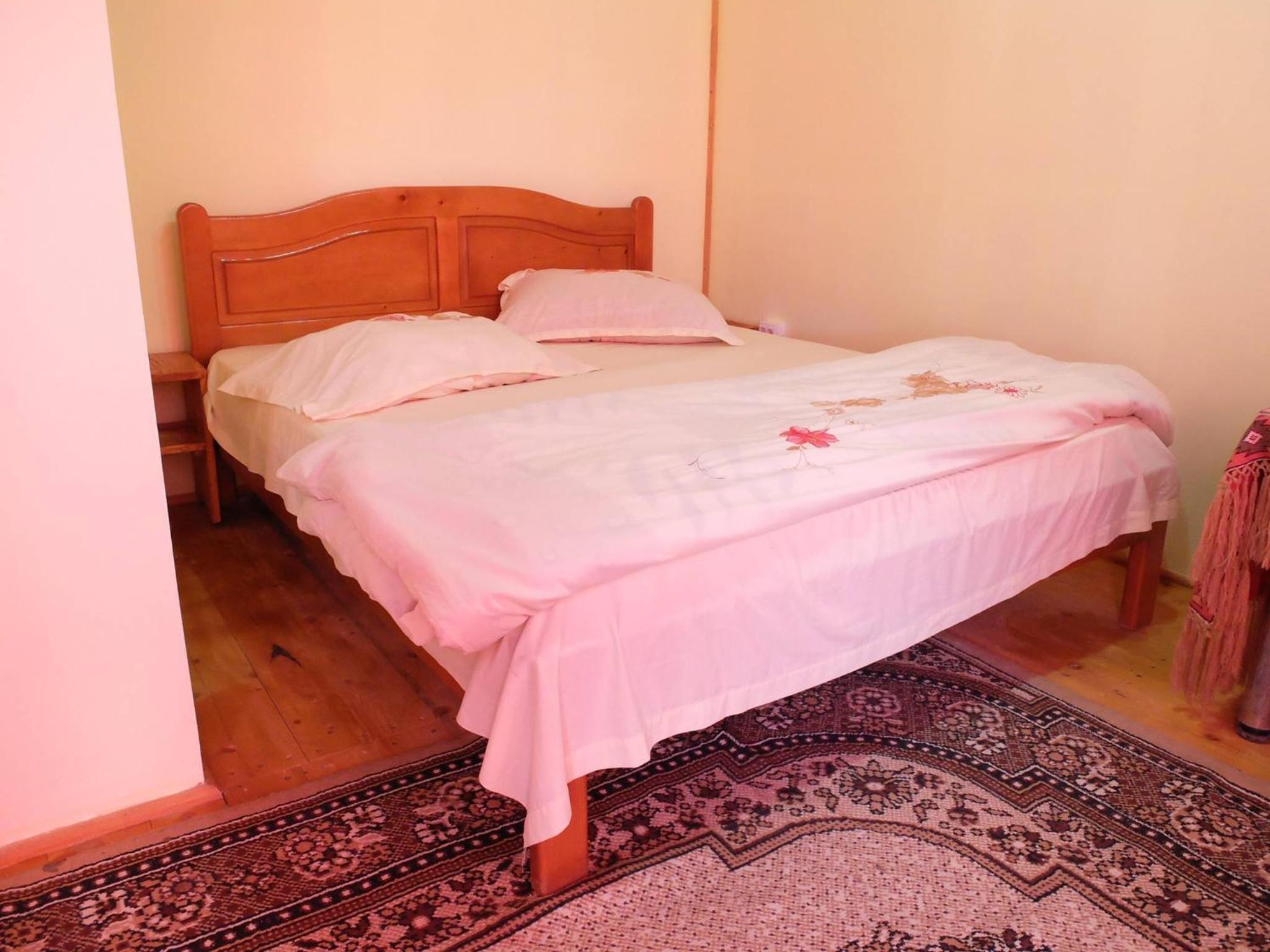 Double Room - Photo 16