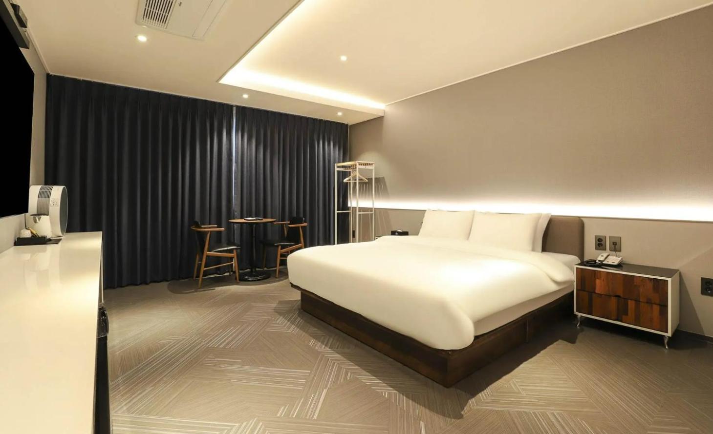 Deluxe Double Room photo 2