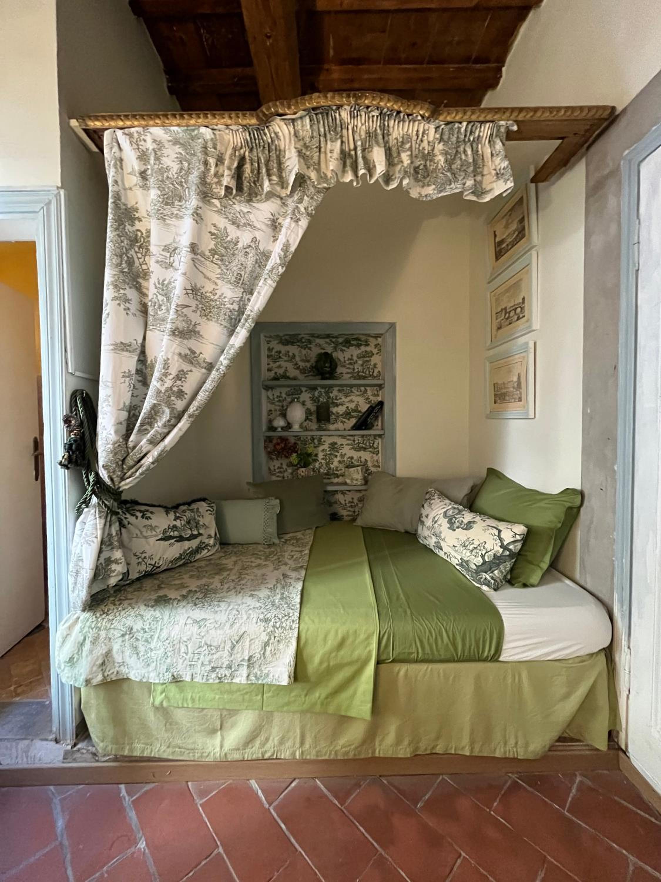 Single Room with Terrace photo 1