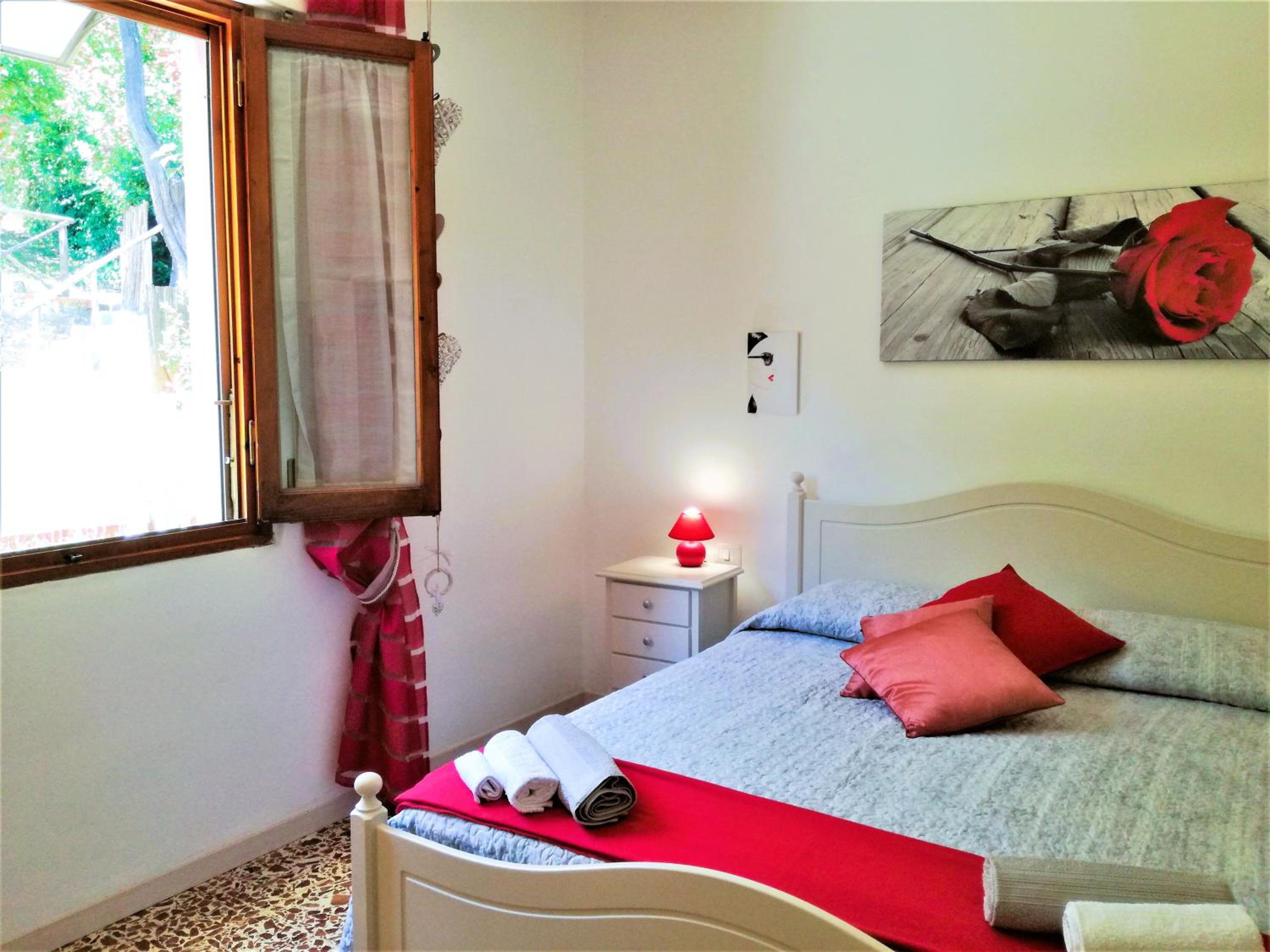 Four-Bedroom House photo 2