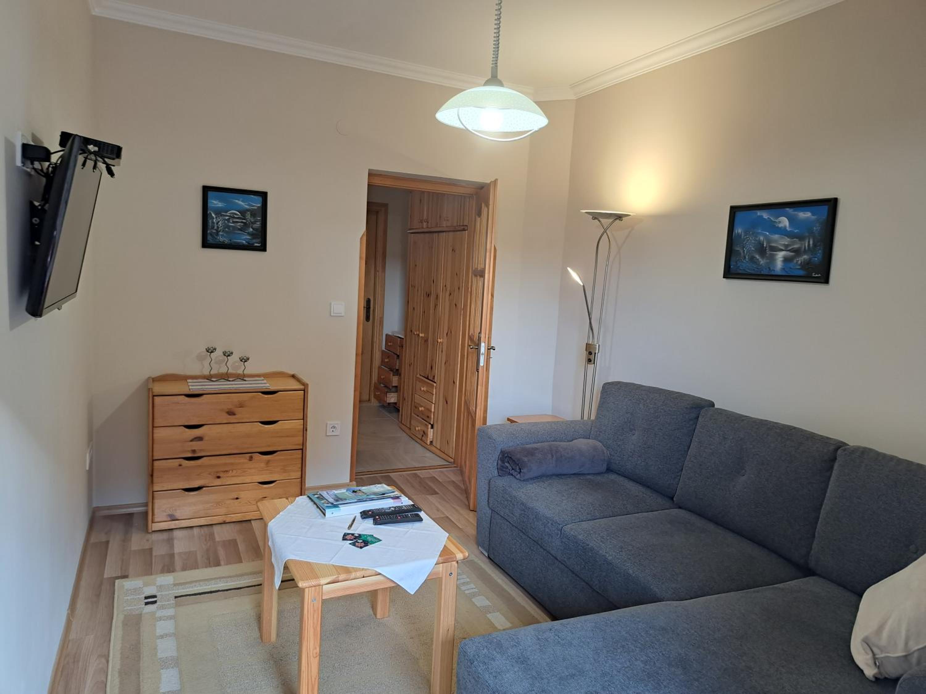 Apartment With Garden View photo 3