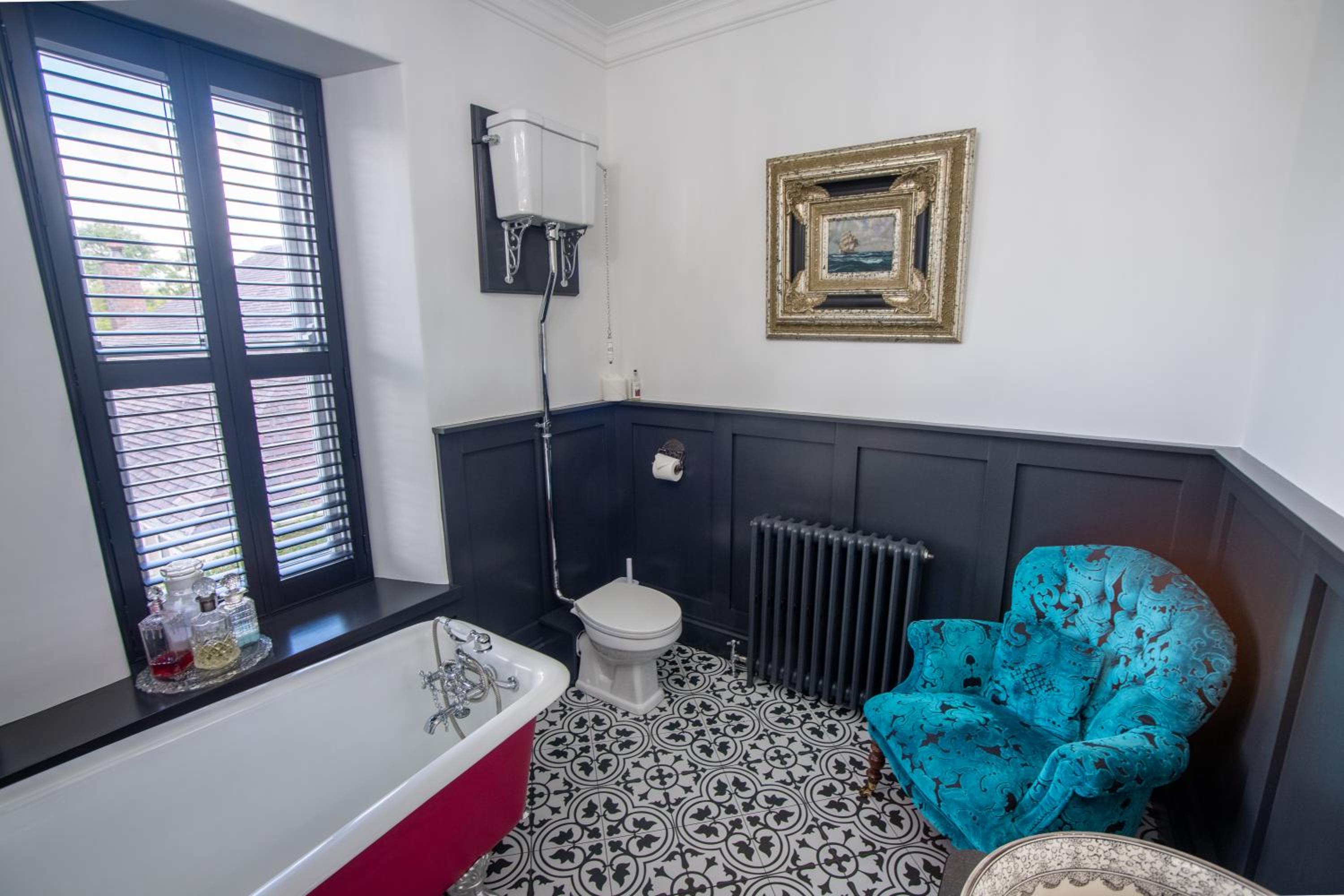 King Room with Garden View - Photo 13
