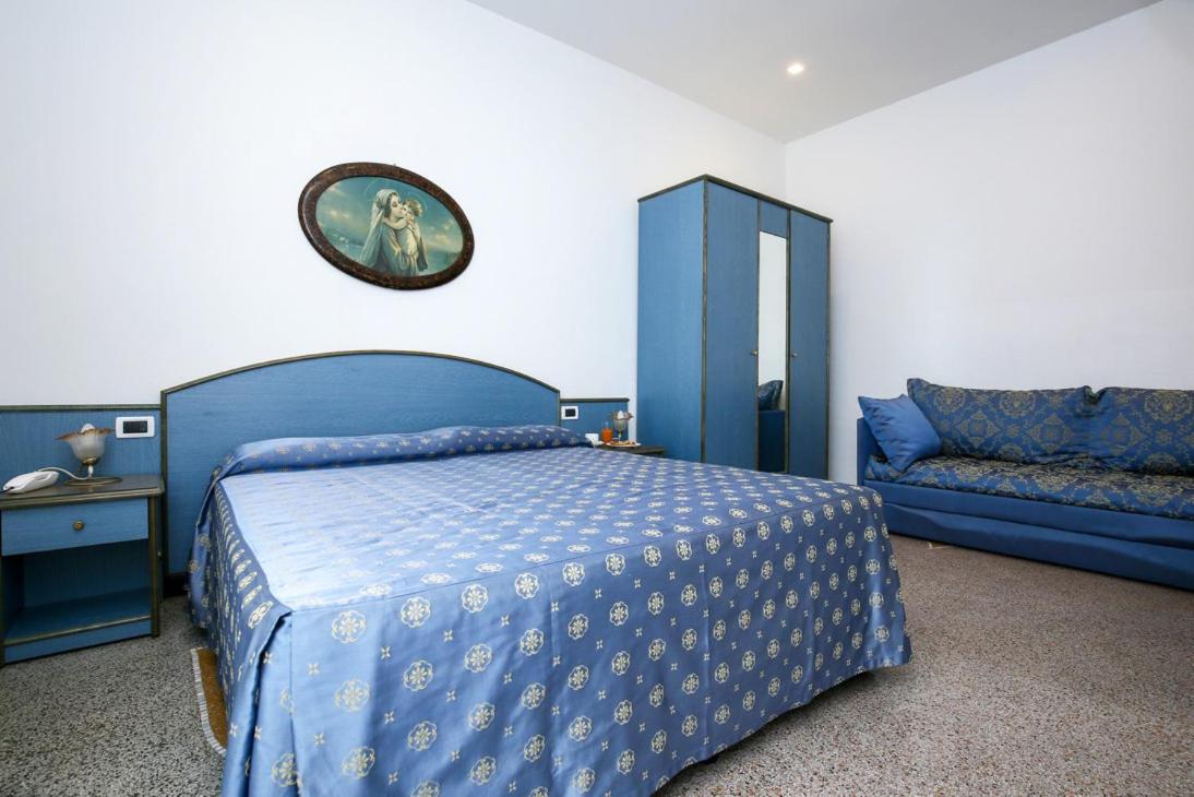Triple Room - Photo 4
