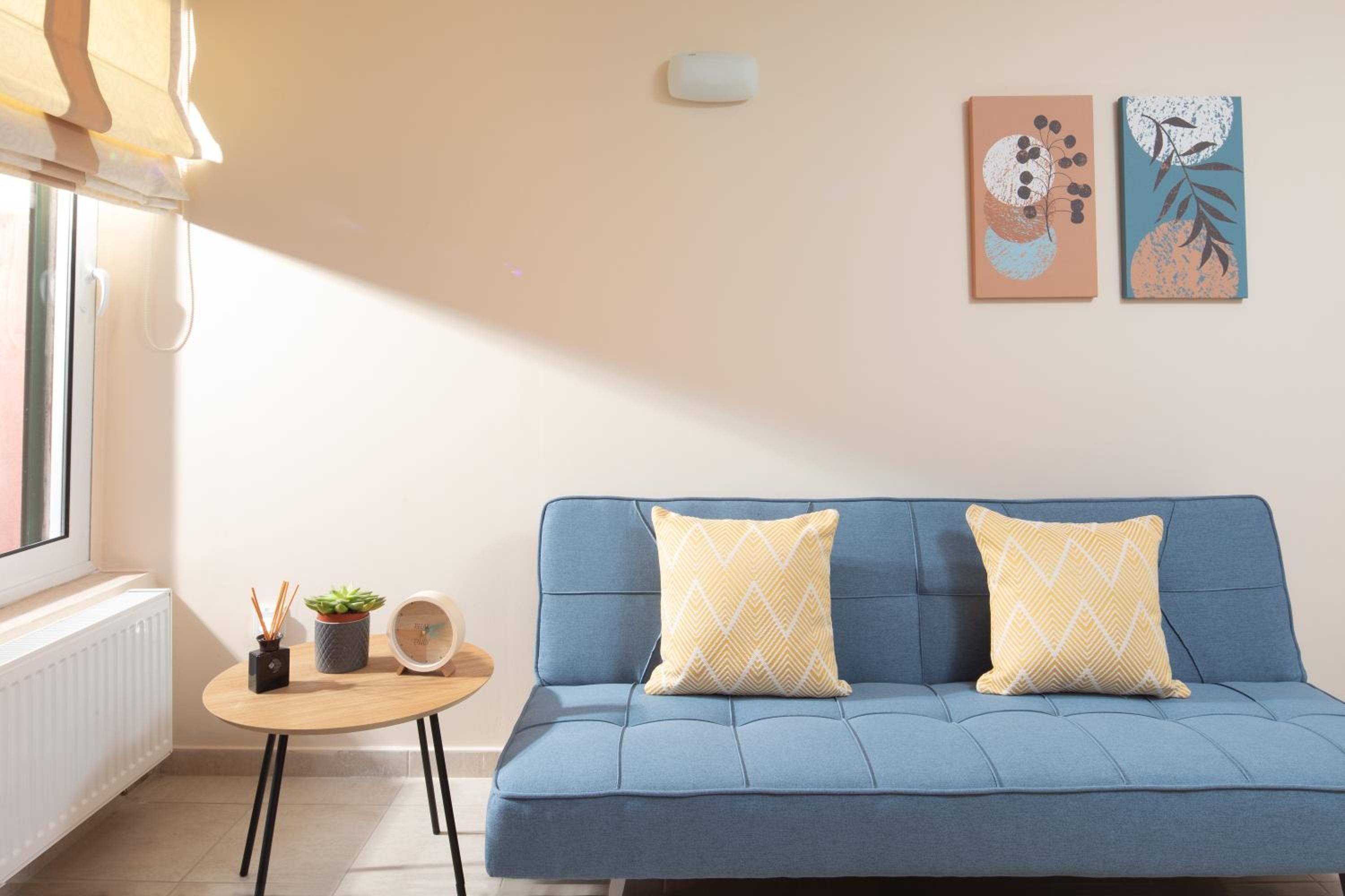 One-Bedroom Apartment - Photo 13