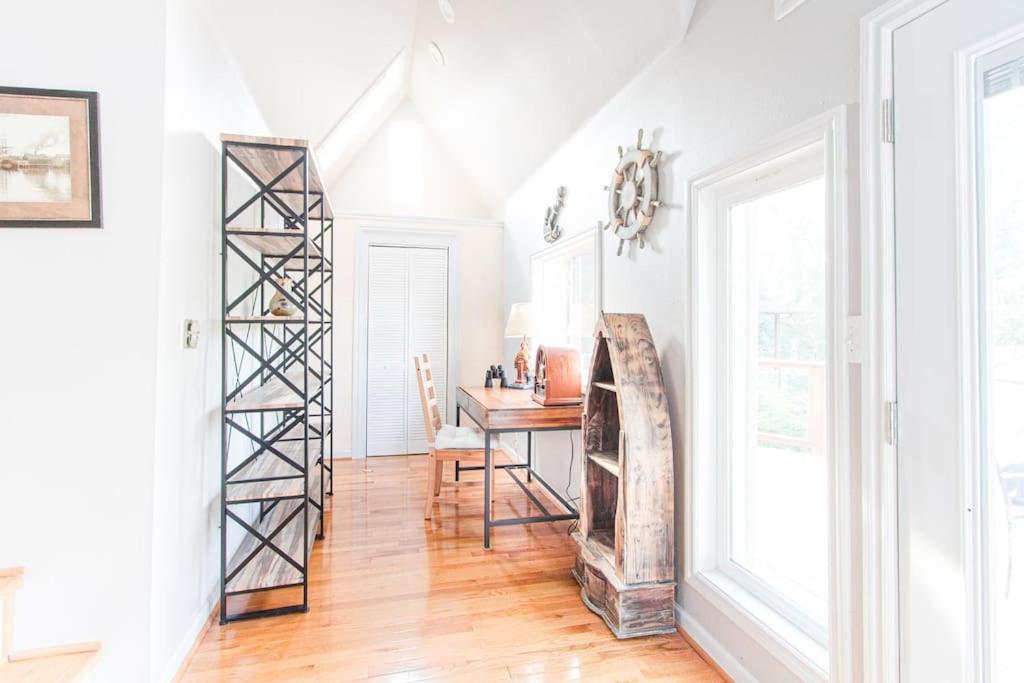 One-Bedroom House photo 1