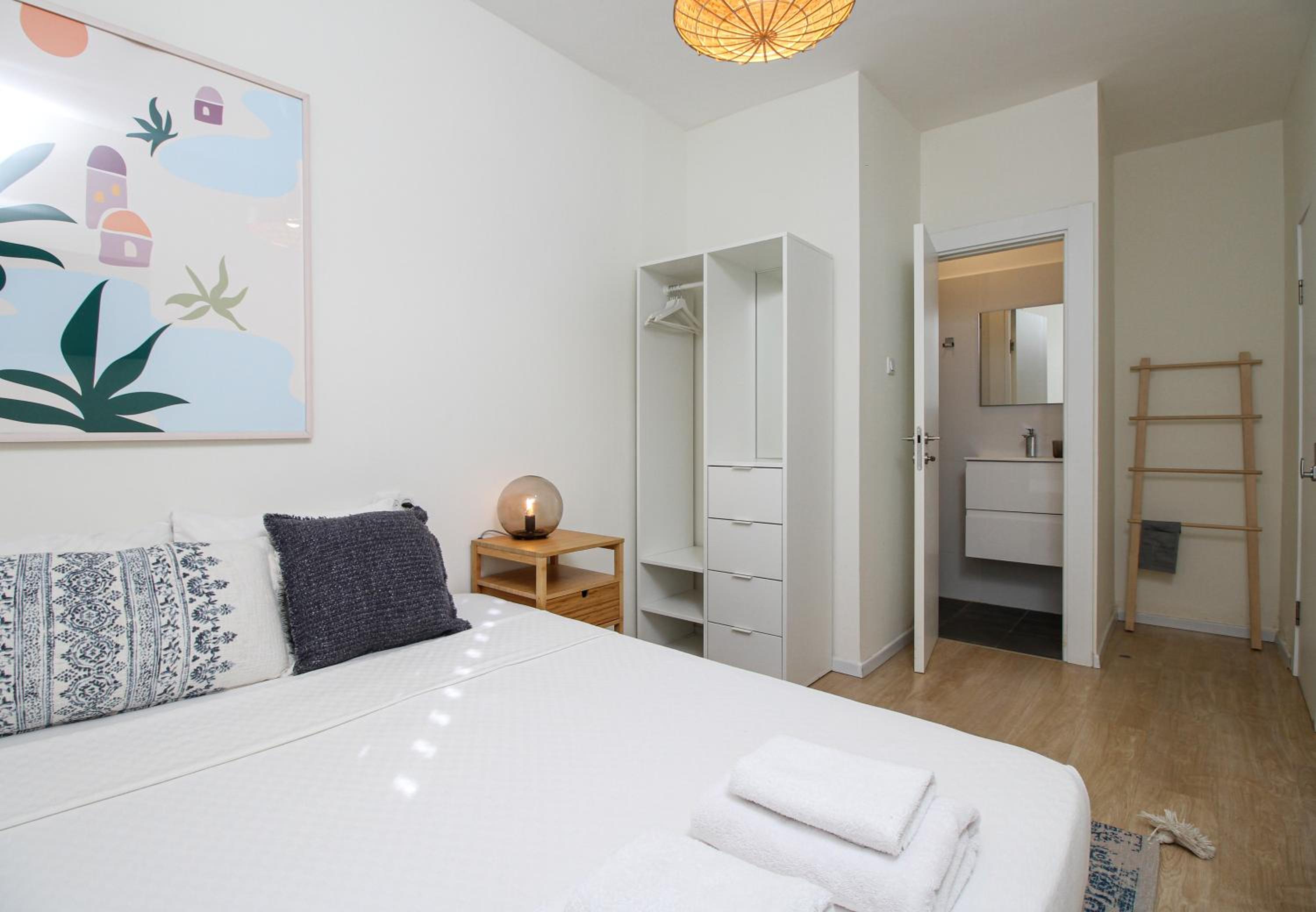 Double Room - Photo 5