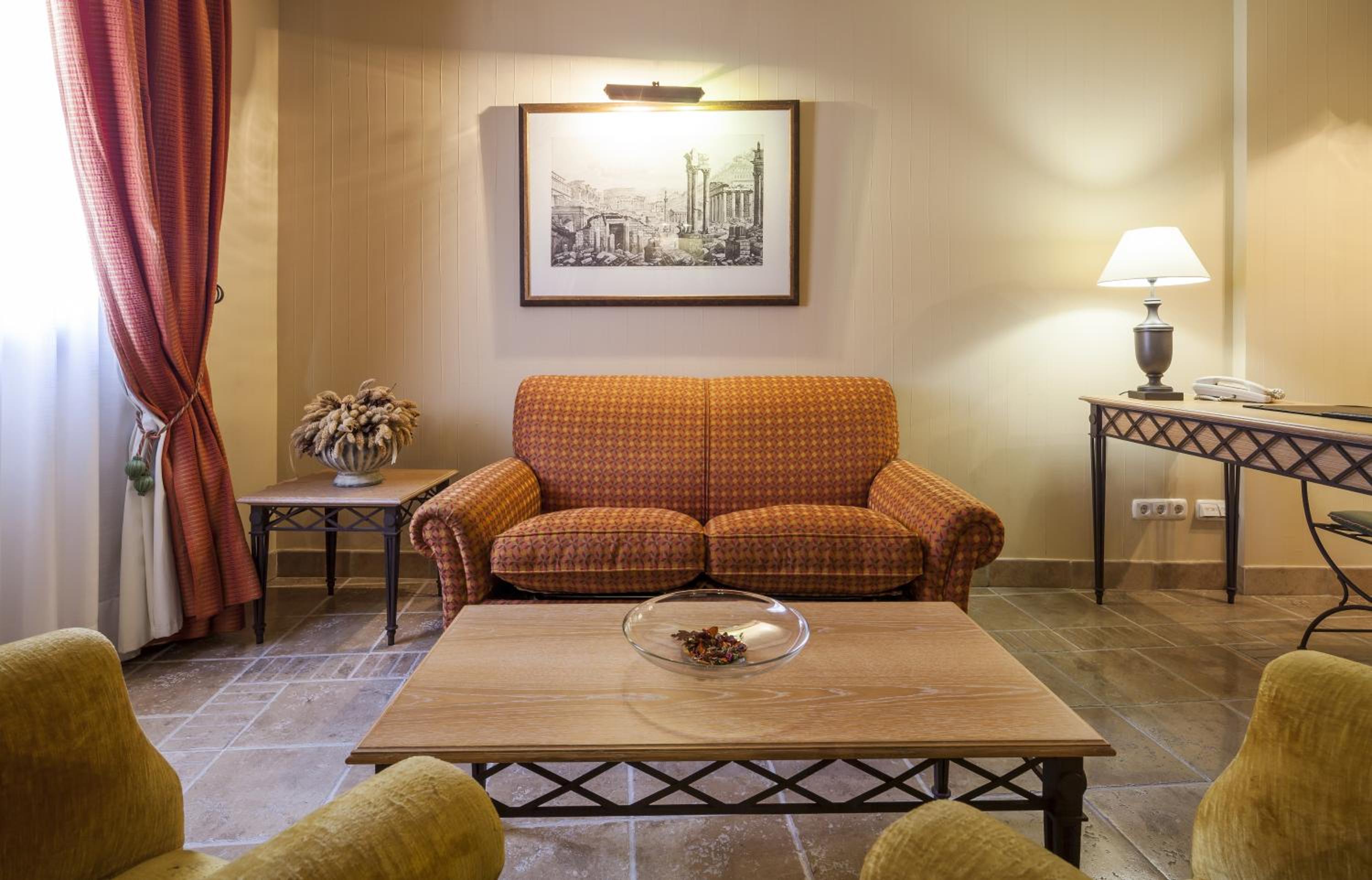 Junior Suite (2 Adults) - Photo 6