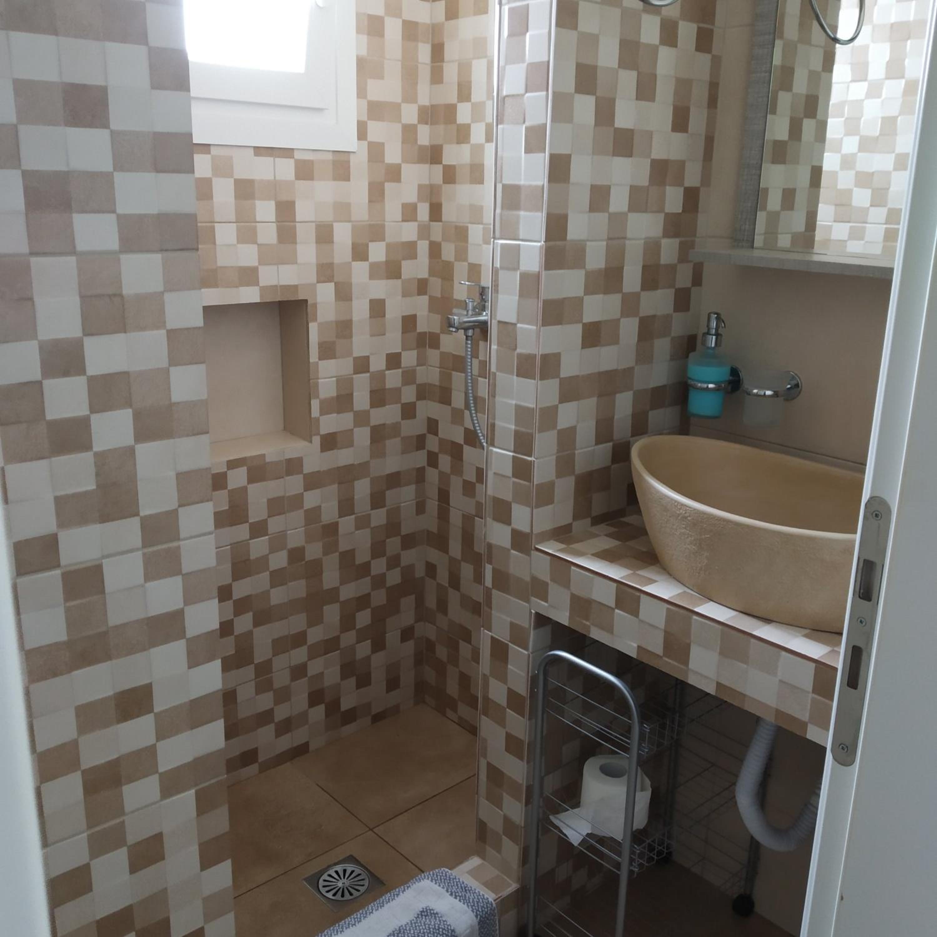 Double Room with Balcony - Photo 29