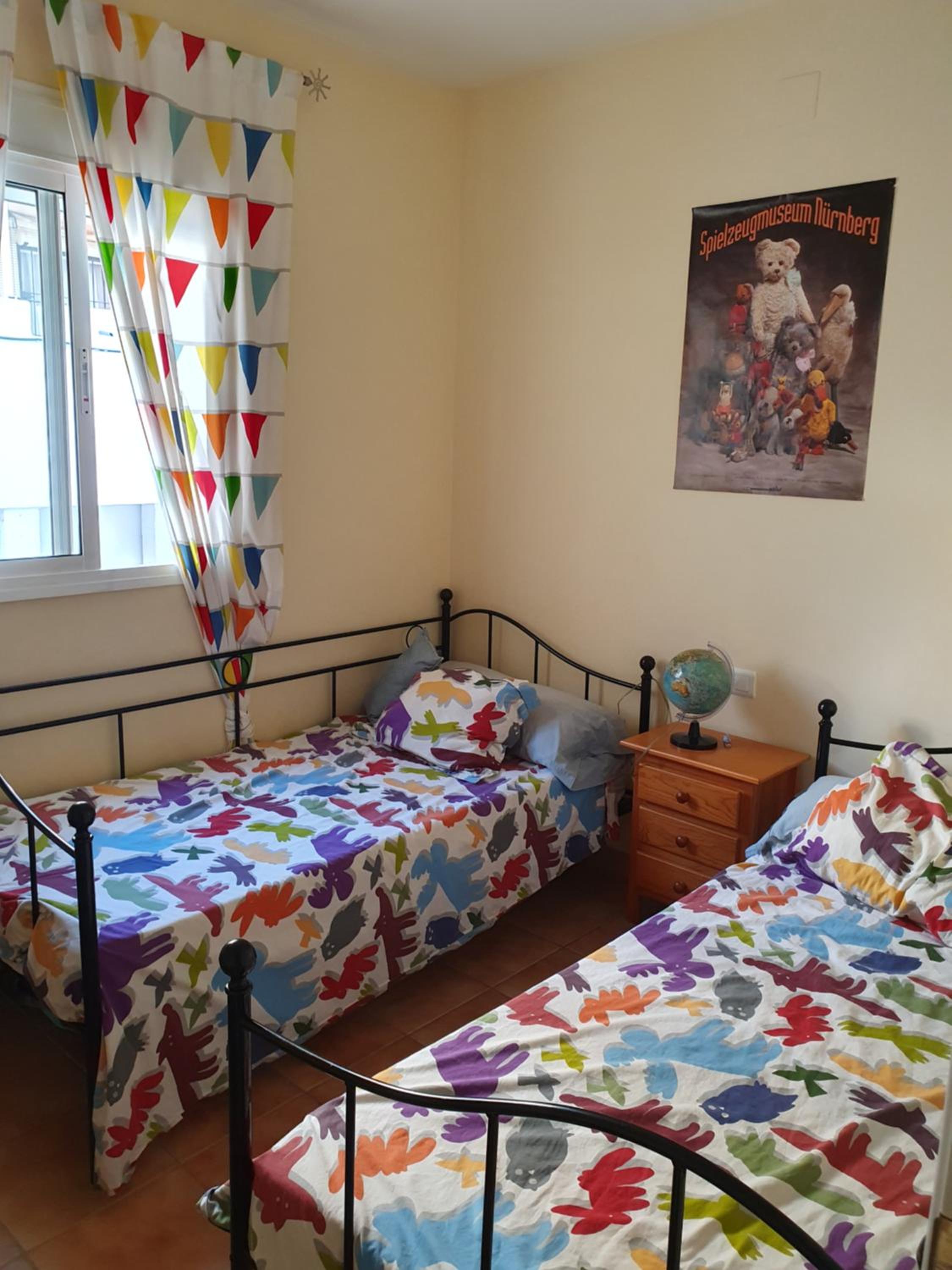 Three-Bedroom House photo 3