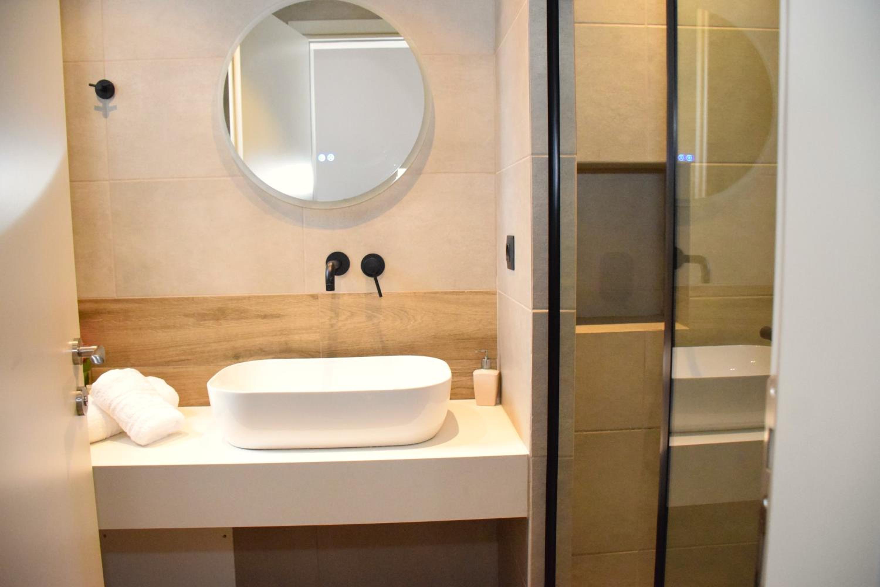 Superior Apartment Sea View - Photo 11