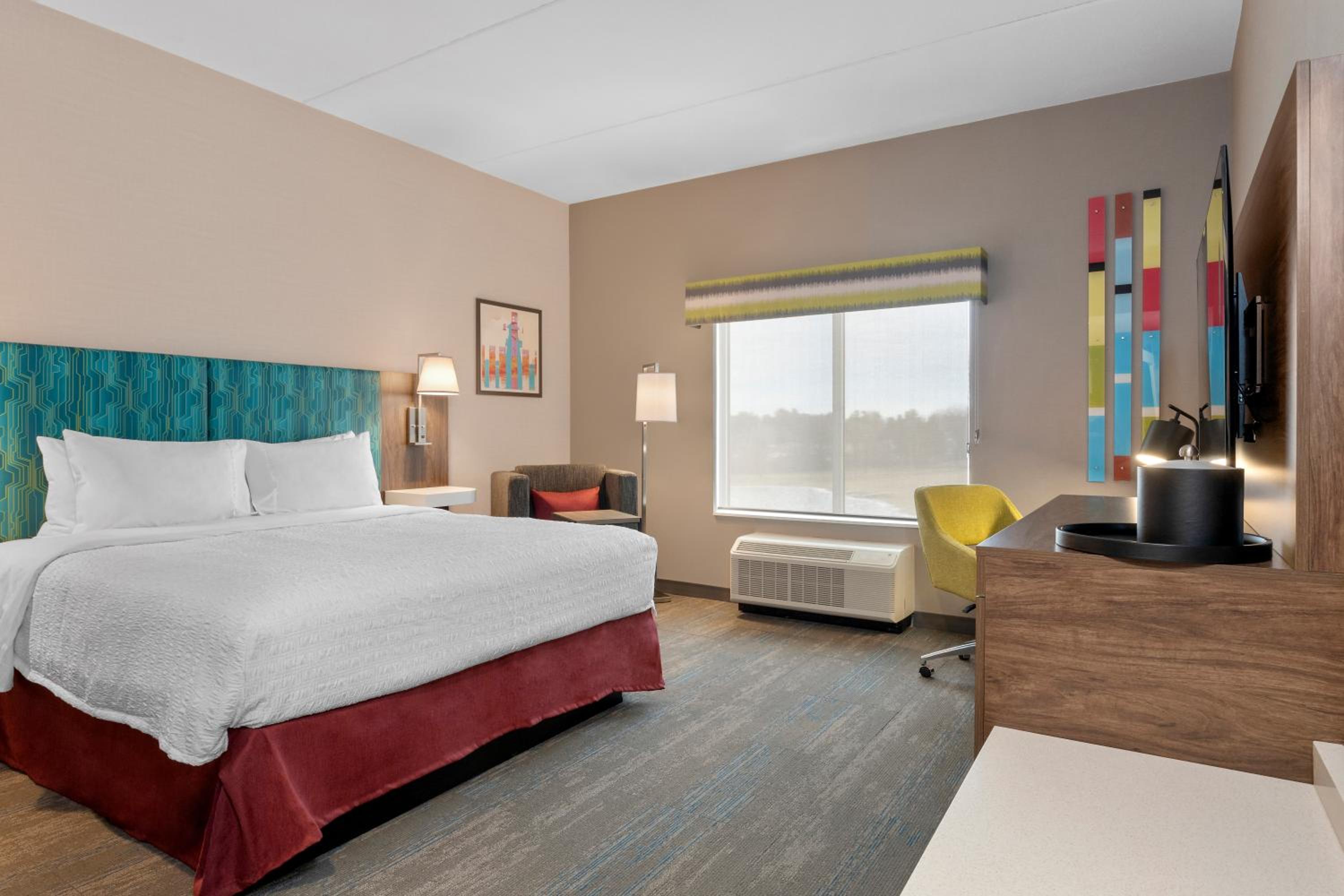 King Room with Mobility Access - Photo 1
