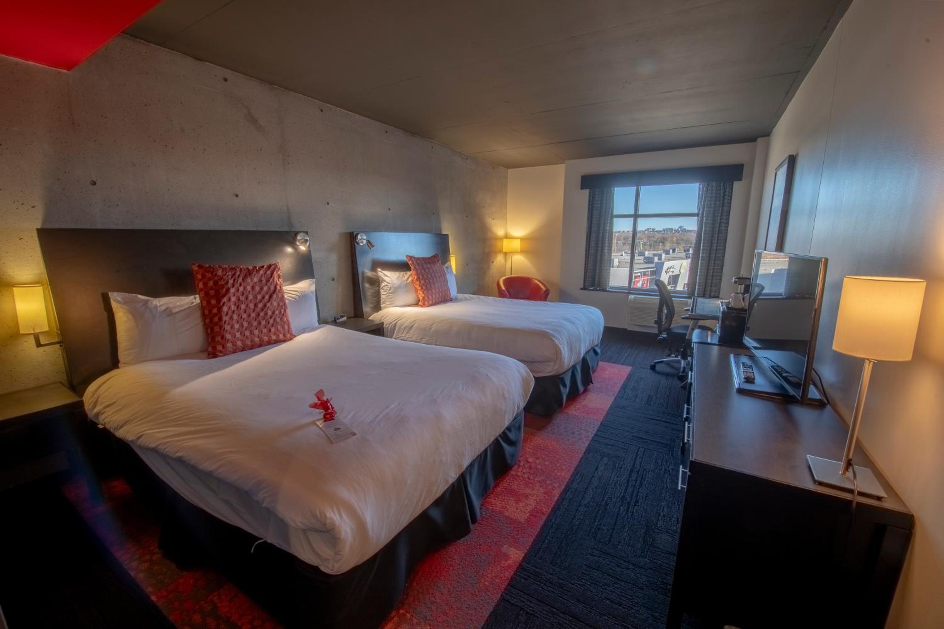 Comfort Room with Two Queen Beds - Photo 1