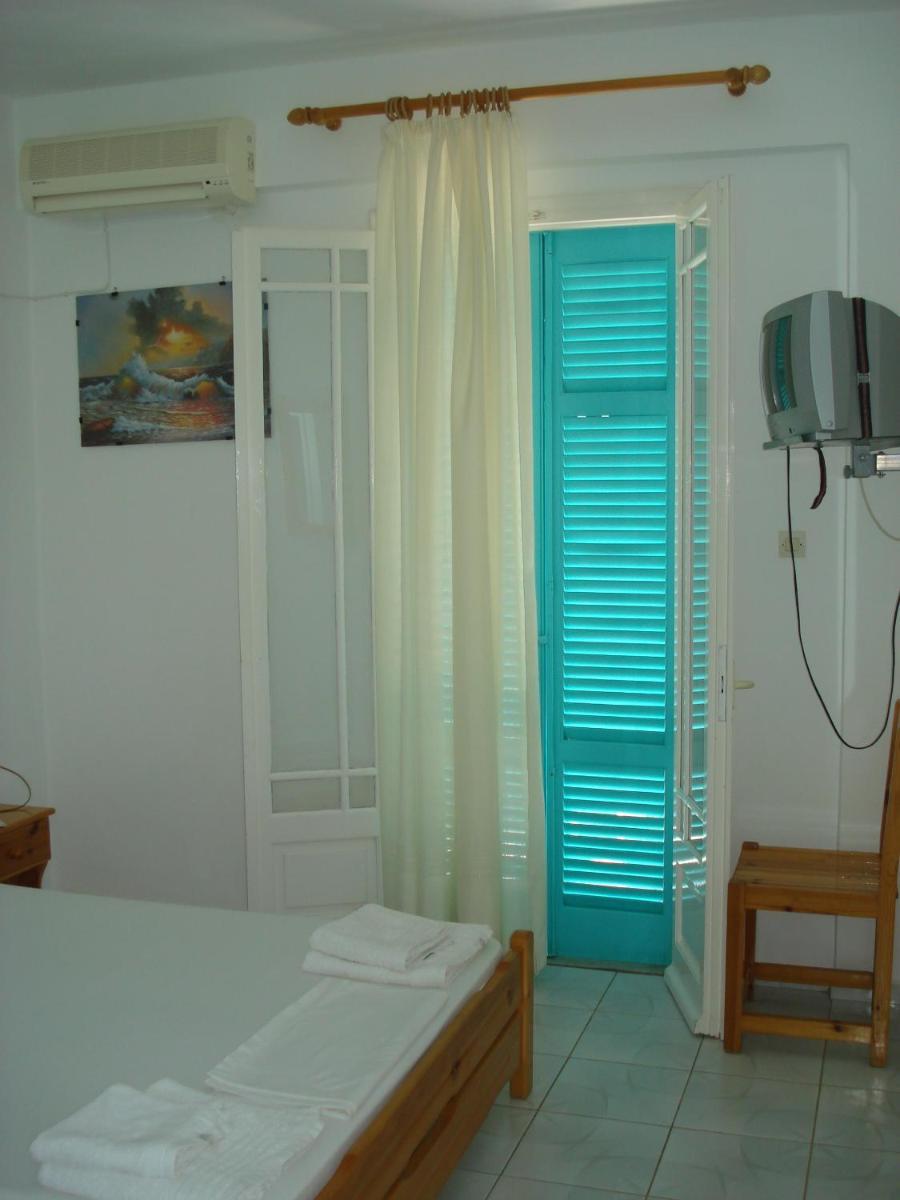 Double Room with Sea View photo 3