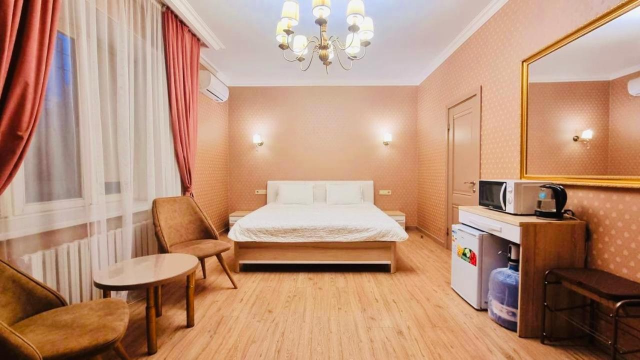 Large Double Room photo 2