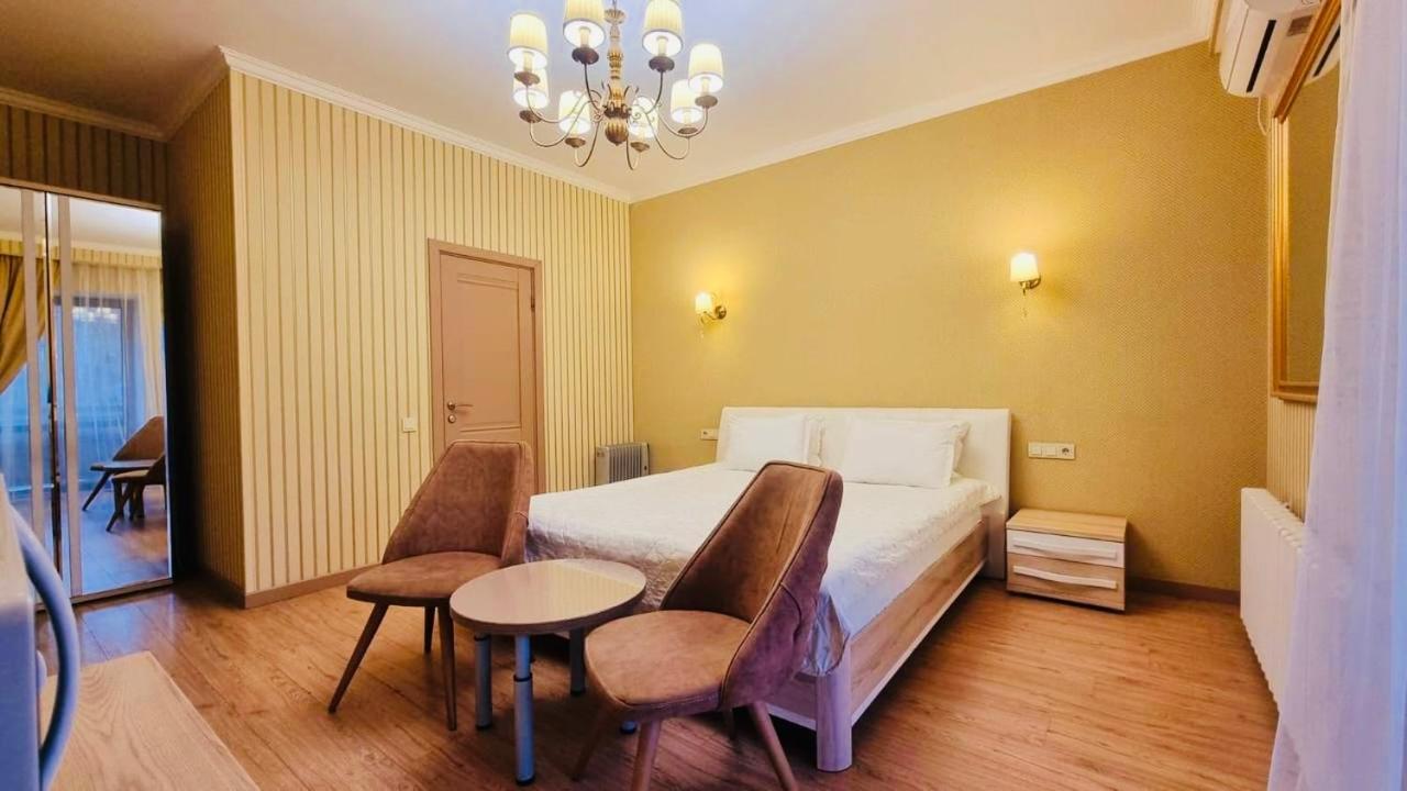Deluxe Double Room photo 3